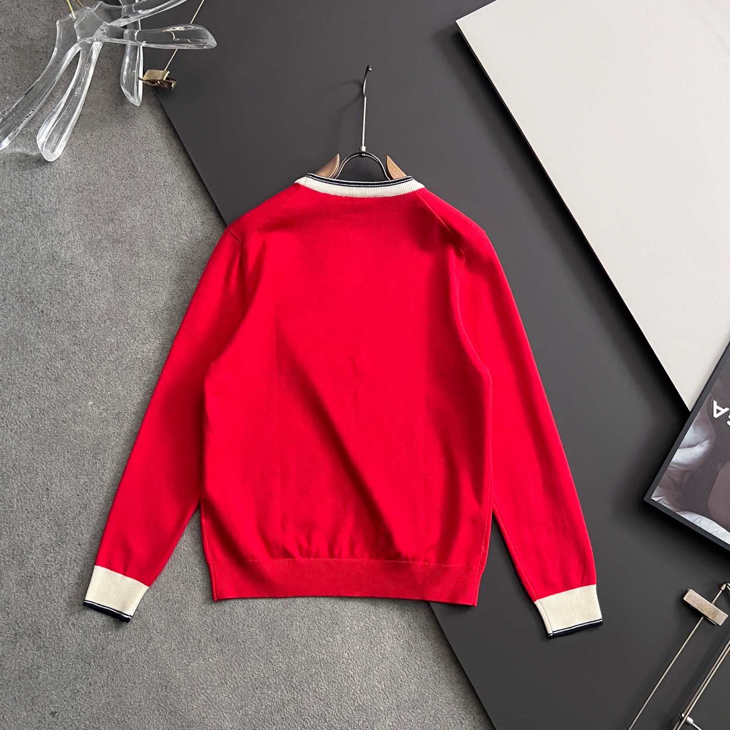 ）Gucc*·2025款毛衣，秋冬最新款！高品质意大利进口面料，高密度针织，百搭毛衣，内搭衬衫都帅气十足