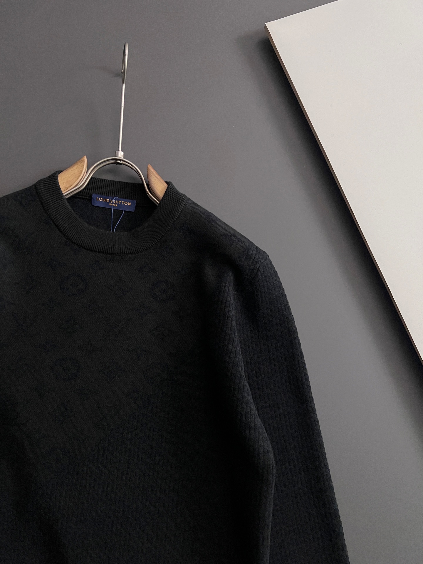 ）1V*·2025款毛衣，秋冬最新款！高品质意大利进口面料，高密度针织，百搭毛衣，内搭衬衫都帅气十足！L