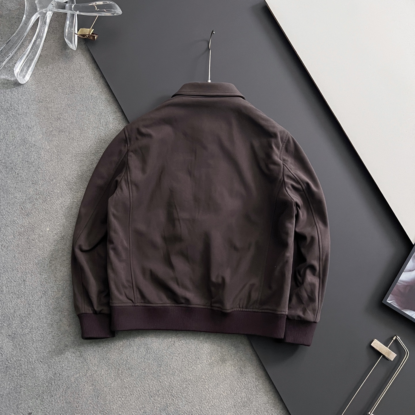 ）lP🆕*🌟反绒皮老钱风2025秋冬简约风新款轻薄夹克，最新时尚潮流效果,时尚新韵味，元素及现代潮流的高