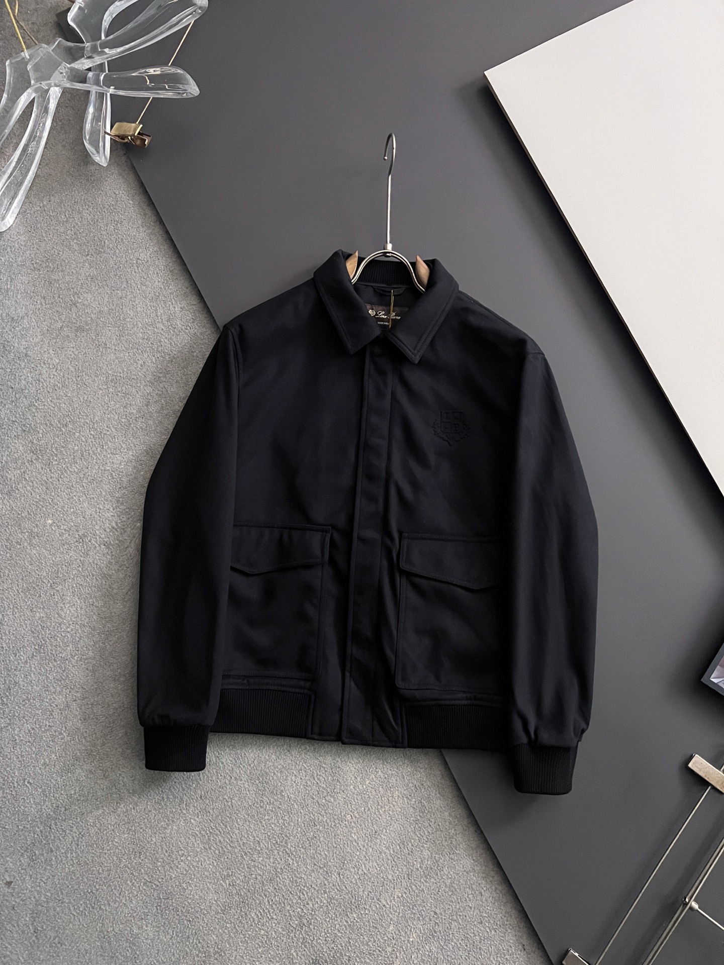 ）lP🆕*🌟反绒皮老钱风2025秋冬简约风新款轻薄夹克，最新时尚潮流效果,时尚新韵味，元素及现代潮流的高