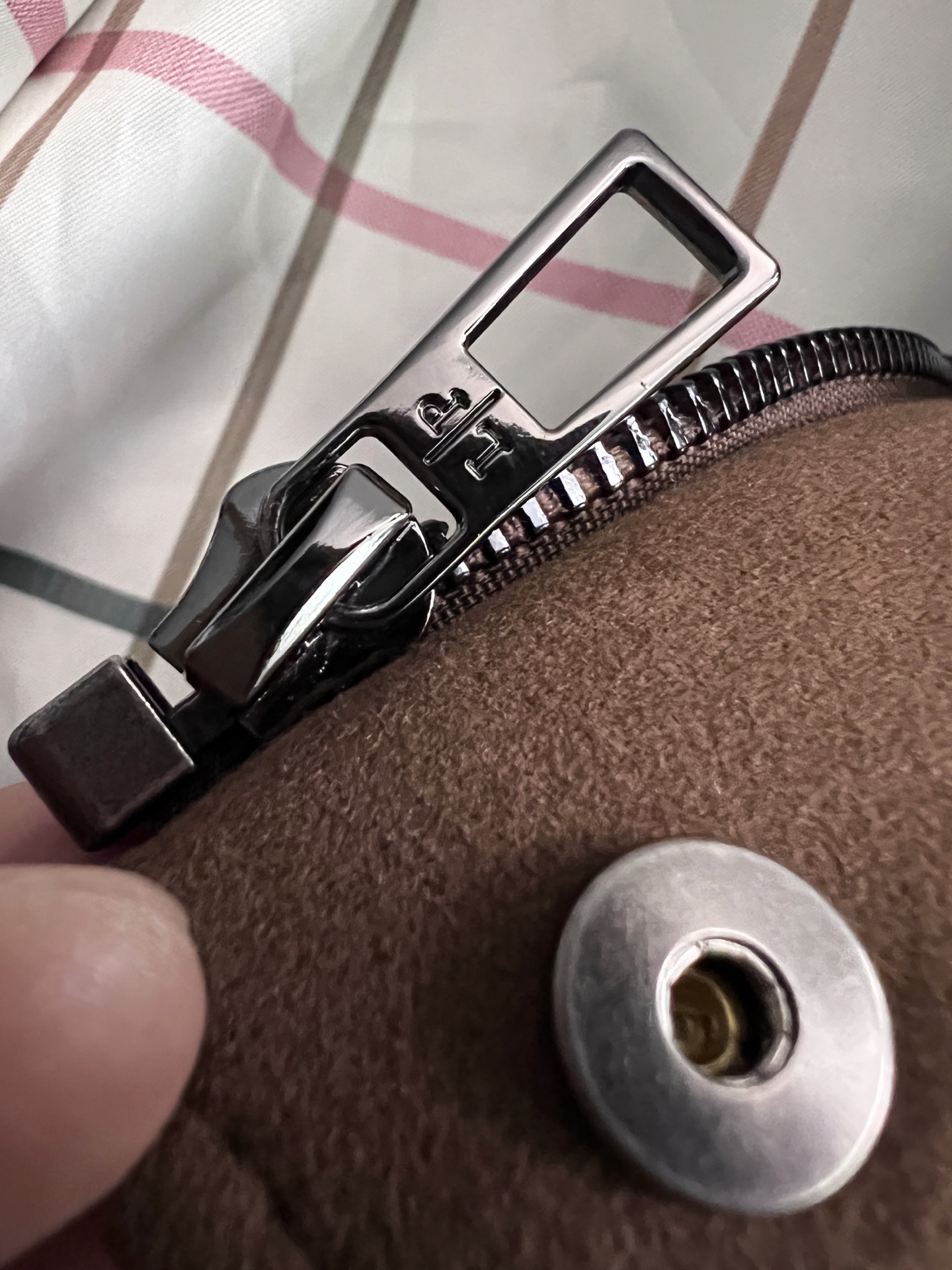 ）lP🆕*🌟反绒皮老钱风2025秋冬简约风新款轻薄夹克，最新时尚潮流效果,时尚新韵味，元素及现代潮流的高