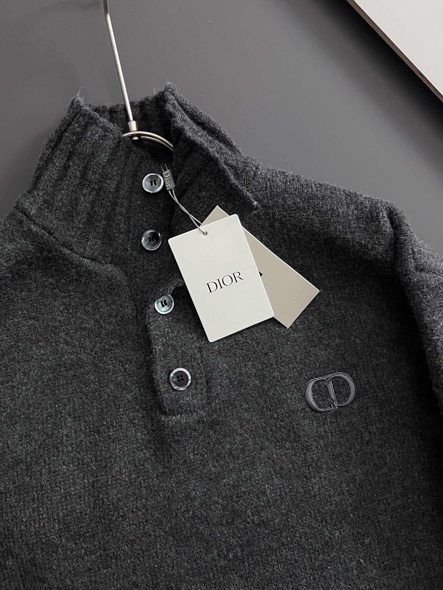 ）CD*、25ss最新款秋冬时尚毛衣7针织线、最顶级版黑色华夫格提针织log0纯色专柜款针织线衫圆领套头