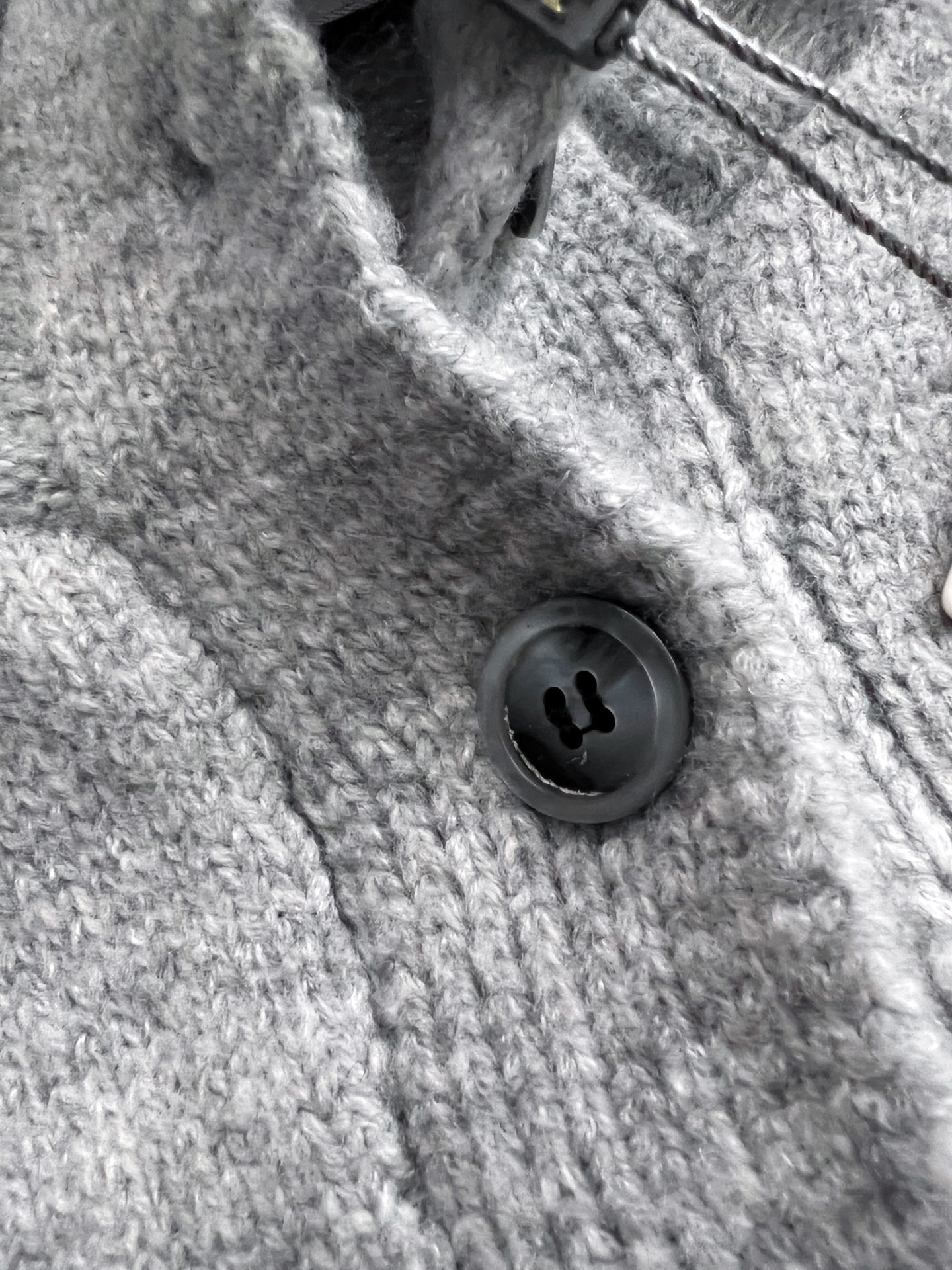 ）CD*、25ss最新款秋冬时尚毛衣7针织线、最顶级版黑色华夫格提针织log0纯色专柜款针织线衫圆领套头