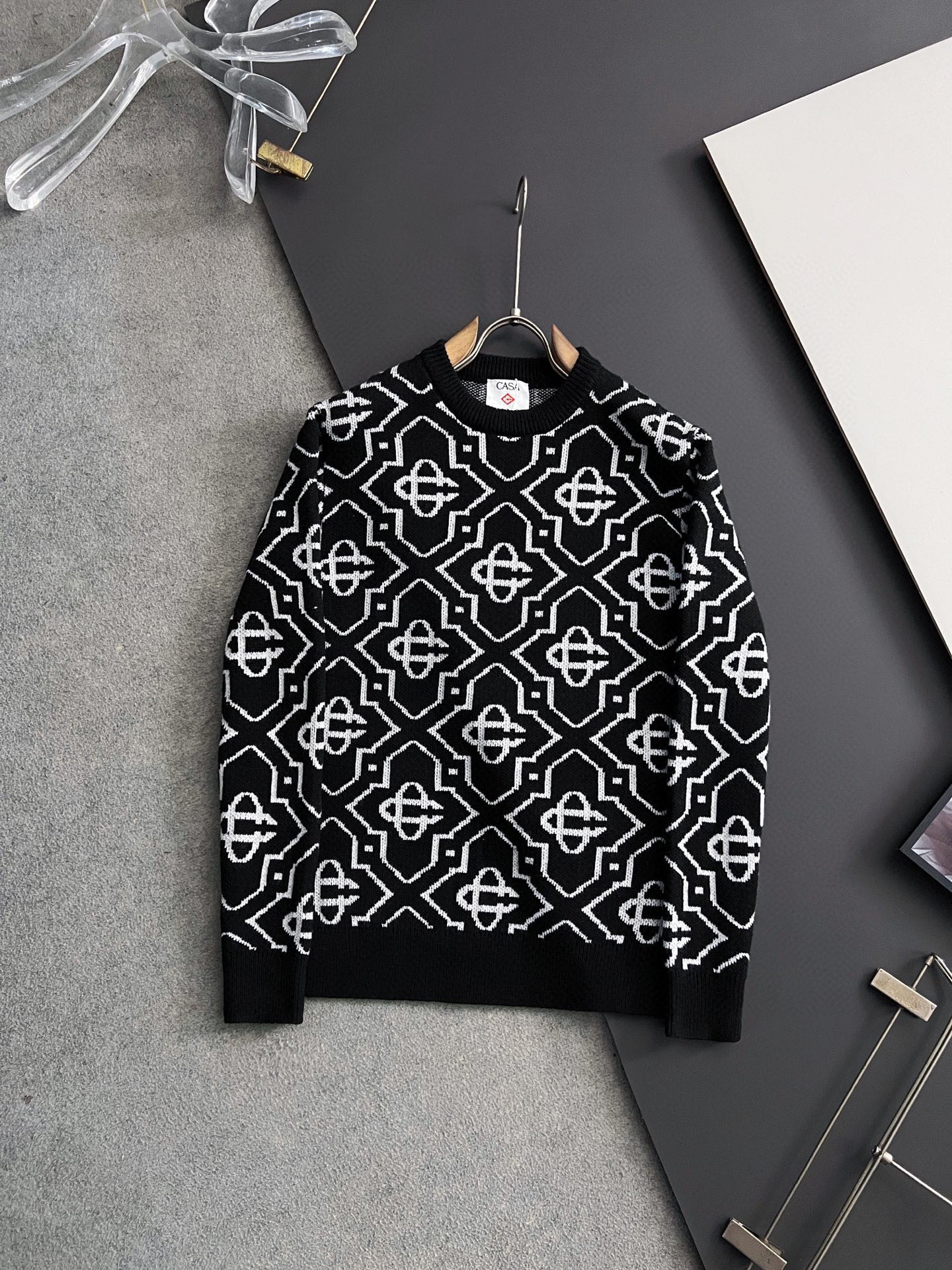 ）CasbaLanc*爆款秋冬新款高克重针织羊毛开衫，配色标识条纹工艺设计！钩织标识条纹修饰，设计经典配