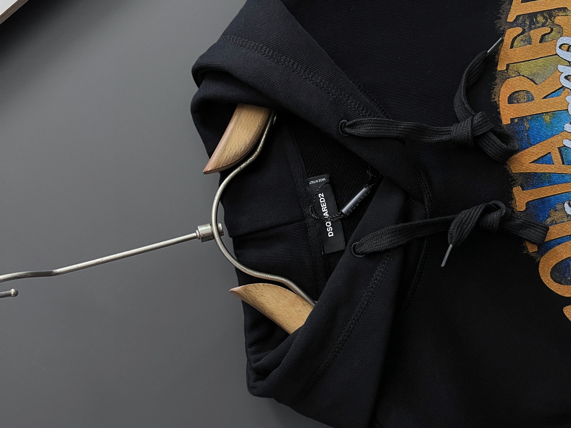 ）D2*｜独家 高端定制莱赛尔天丝 480克（穿上去还不臃肿） 不缩水，无尘，黑色洗后不泛白，。 最新秋