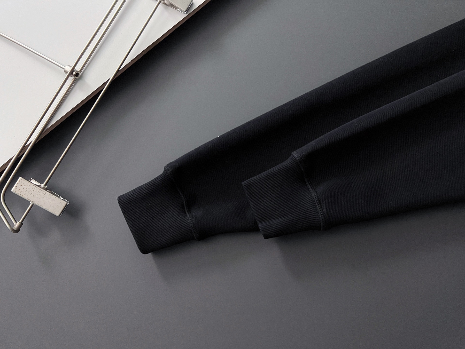 ）D2*｜独家 高端定制莱赛尔天丝 480克（穿上去还不臃肿） 不缩水，无尘，黑色洗后不泛白，。 最新秋