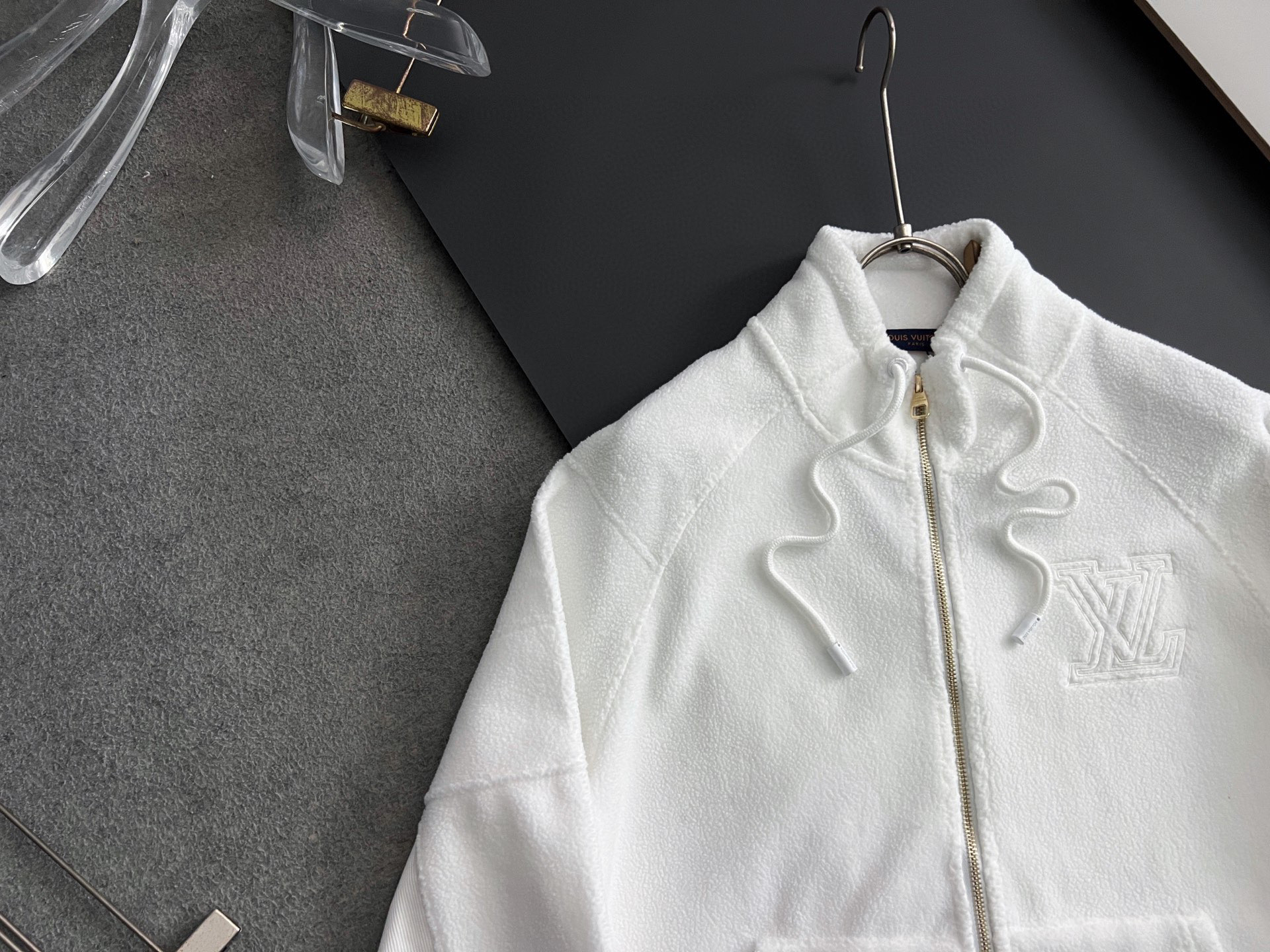 ）套装1V*！🔥｜独家 高端定制毛巾棉颗粒绒拼接剪裁，上身不臃肿，不缩水，无尘，黑色洗后不泛白，。 最新