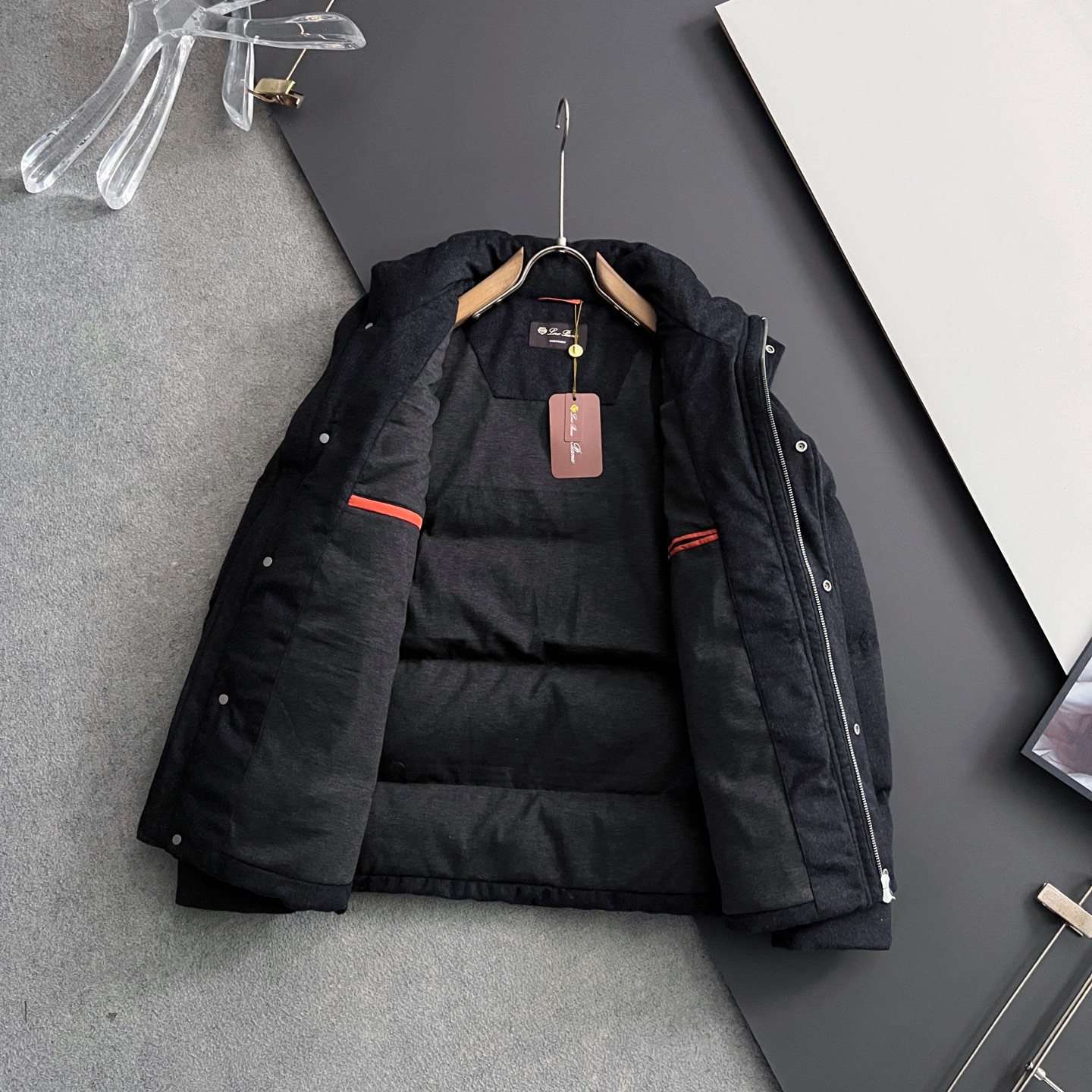 ）lP🆕*🌟2025FW秋冬新款# 羽绒服# lP🆕最新官*款，別致独特设计，超经典定制级混纺面料，10