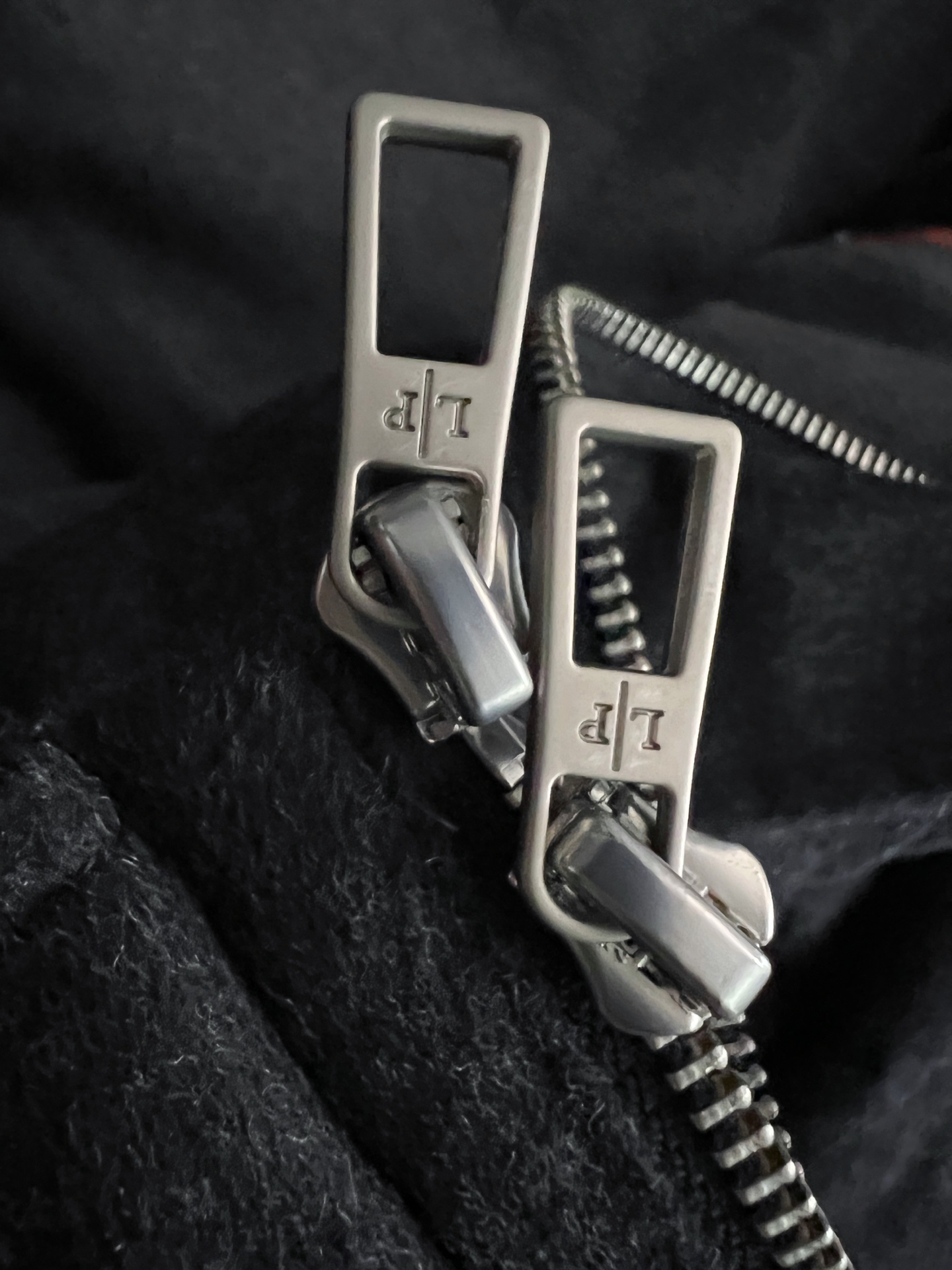 ）lP🆕*🌟2025FW秋冬新款# 羽绒服# lP🆕最新官*款，別致独特设计，超经典定制级混纺面料，10