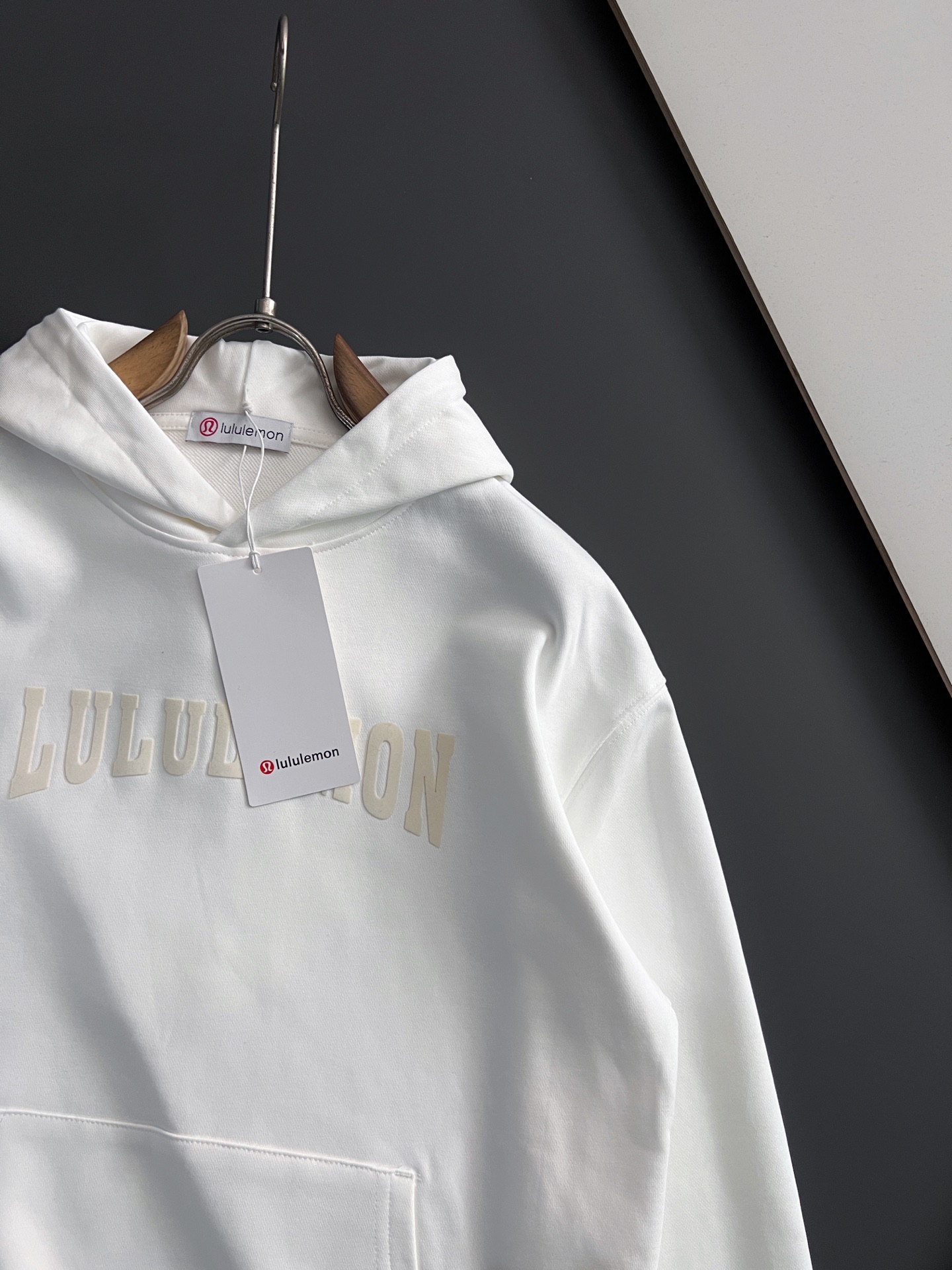 ）Lulu*🌟独家定制。 15年专业卫衣，无论是面料上还是版型上都是完美越级，精美工艺圆领款，独家特制纯