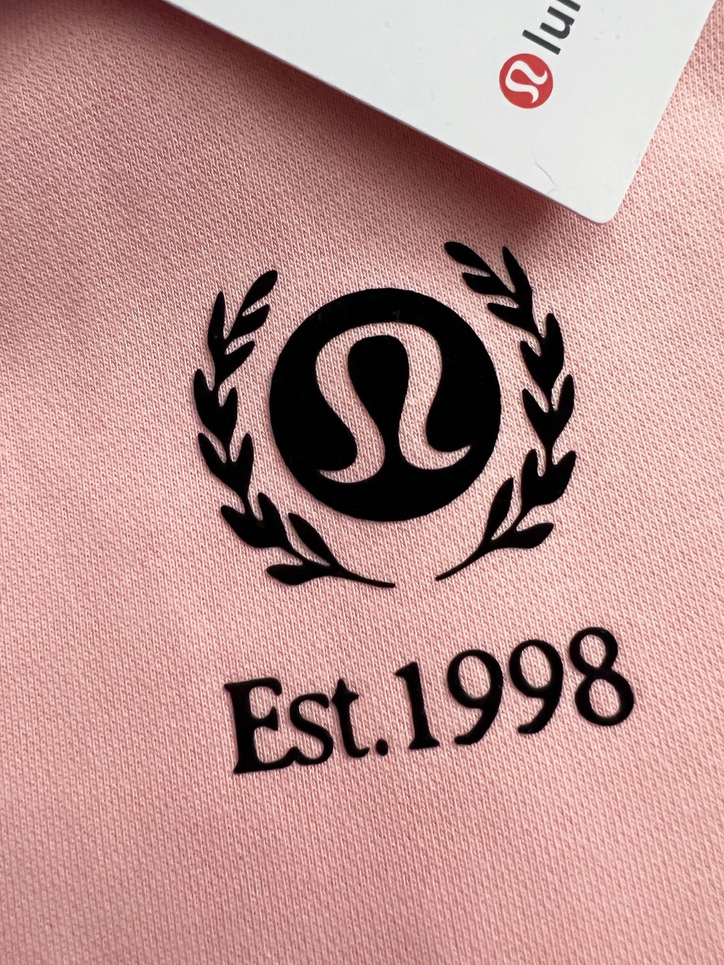 ）Lulu*🌟独家定制。 15年专业卫衣，无论是面料上还是版型上都是完美越级，精美工艺圆领款，独家特制纯