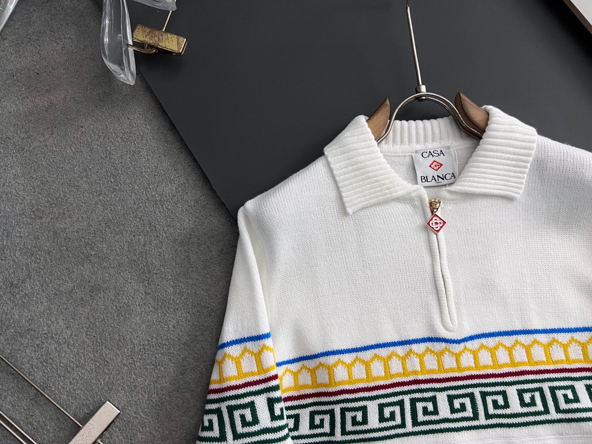 ）ZasbaLanc*爆款秋冬新款高克重针织羊毛开衫，配色标识条纹工艺设计！钩织标识条纹修饰，设计经典配