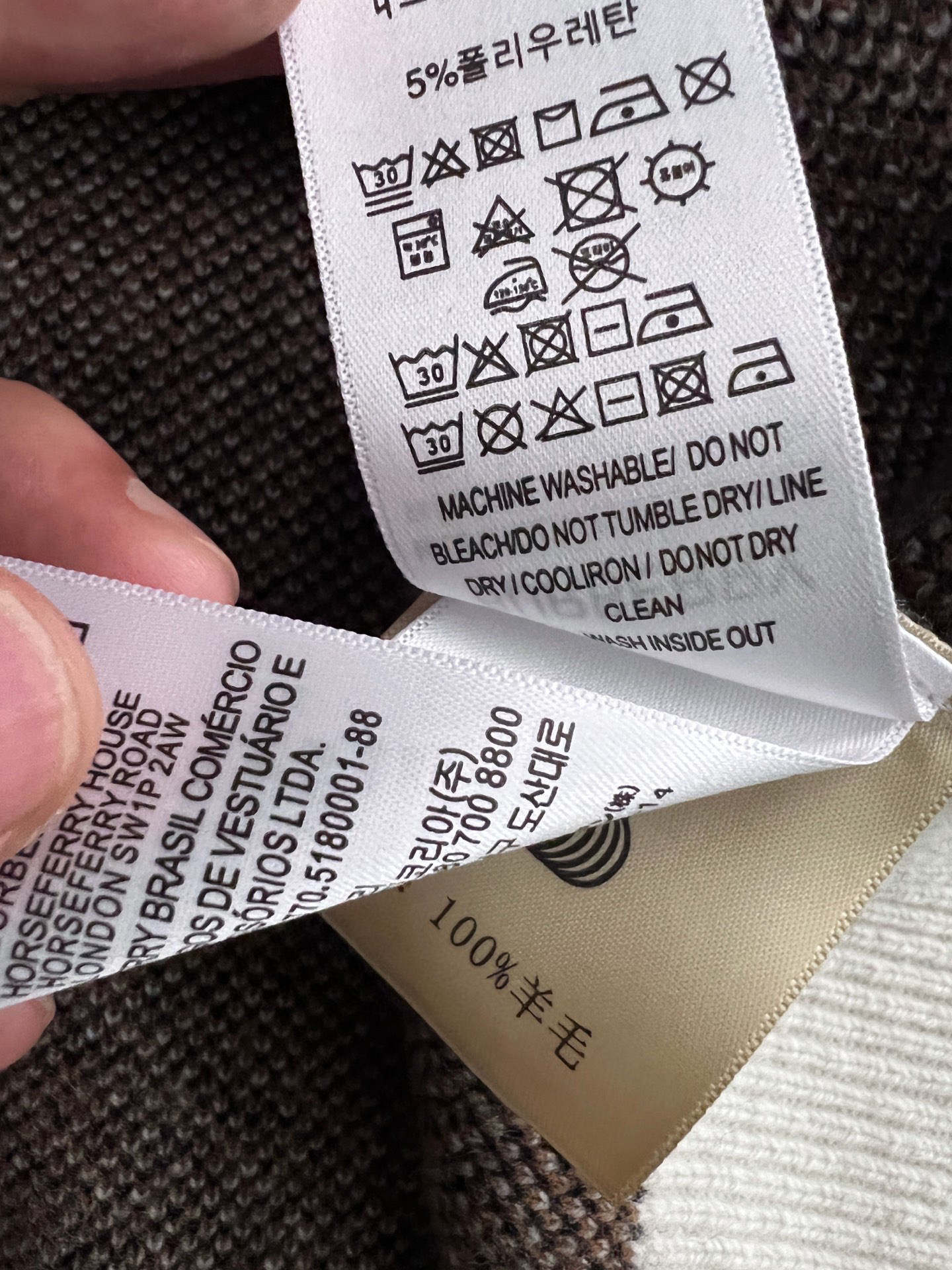 ）翻单出货Bur*🌟顶级版冬季羊绒衫（绵羊毛100%），此款毛衣甄选客供进口100％针织羊毛材质！面料手