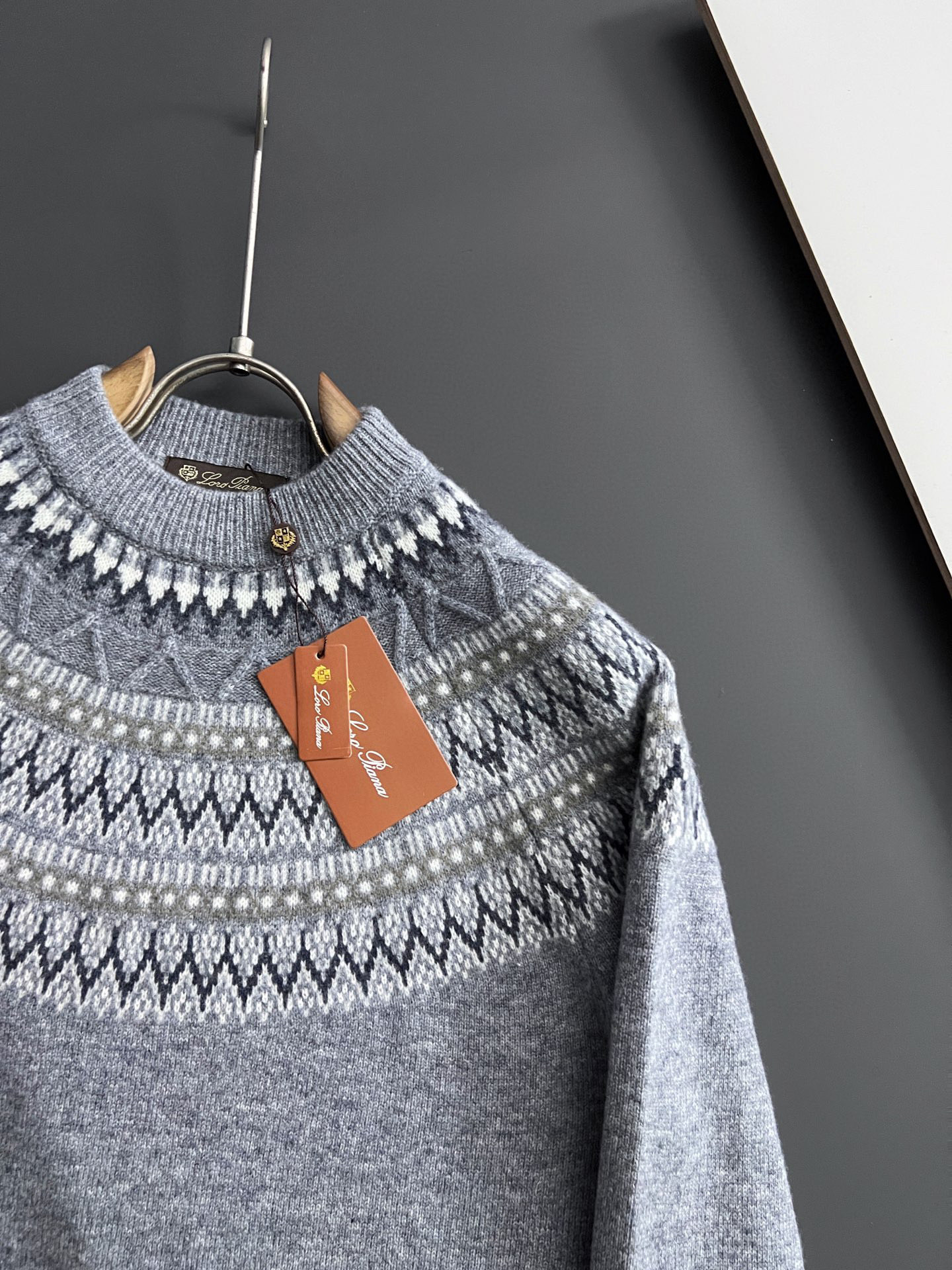 ）lP🆕*🌟顶级版冬季羊绒衫（绵羊毛100%），此款毛衣甄选客供进口100％针织羊毛材质！面料手感偏厚实