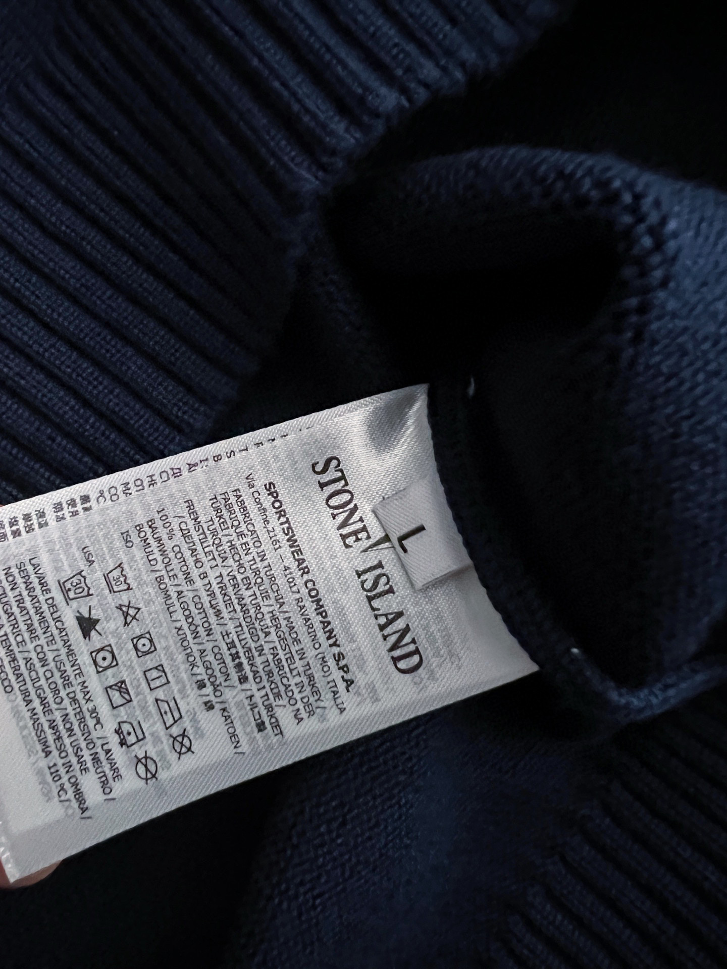 ）ST石头岛*、25ss最新款秋冬时尚毛衣7针织线、最顶级版黑色华夫格提针织log0纯色专柜款针织线衫圆