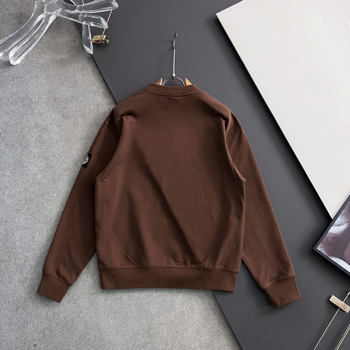 石头Stone*🌟独家定制。 15年专业卫衣，无论是面料上还是版型上都是完美越级，精美工艺圆领款，独家特