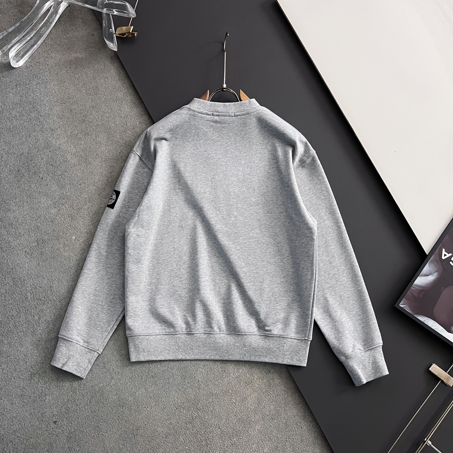 石头Stone*🌟独家定制。 15年专业卫衣，无论是面料上还是版型上都是完美越级，精美工艺圆领款，独家特