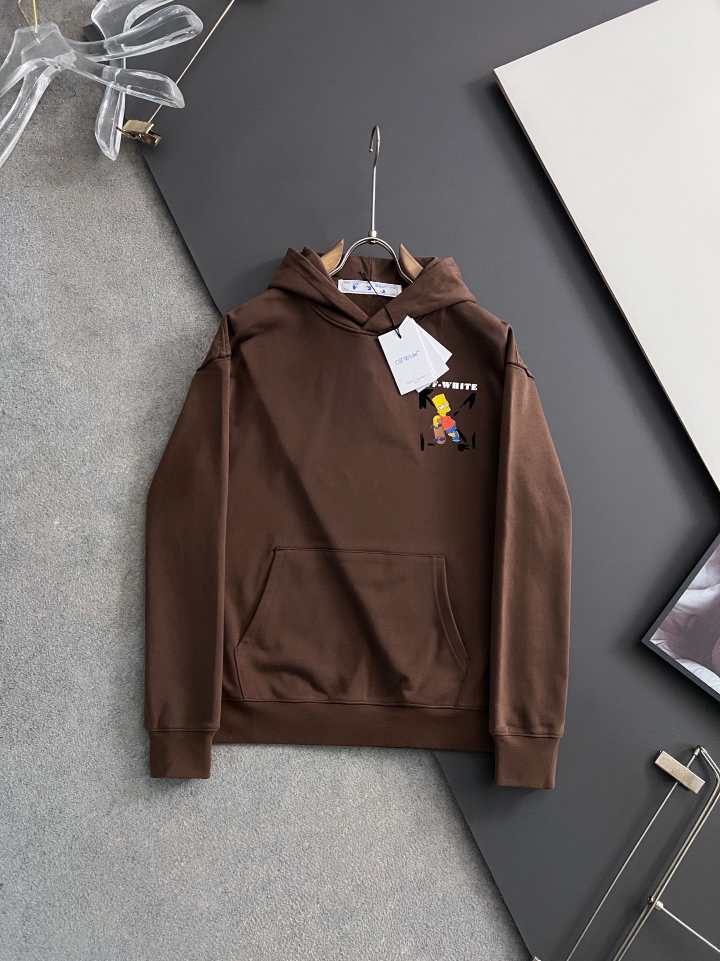 NO:627389,) OFF- W* highest version | Exclusive high-end customization. 15 years of professional sweatshirts, perfect in both fabric and style, round neck style with exquisite craftsmanship, exclusive special pure cotton 410g fabric upgraded washed large terry, soft and close-fitting technical fabrics, customized original threads, extremely high grade, exquisite workmanship, extremely handsome upper body, size M-3XL, off white, hoodie, sweatshirts, alexander wang19860909）OFF- W*最高版｜独家 高端定制. 15年专业卫衣,无论是面料上还是版型上都是完美越级,精美工艺圆领款,独家特制纯棉410克面料升级水洗大毛圈、柔软贴身科技面料,定制原版螺纹,档次极高,工艺精湛,上身帅到爆,尺码M-3XL,,off white,hoodie,sweatshirts,alexander wang,Men's clothing