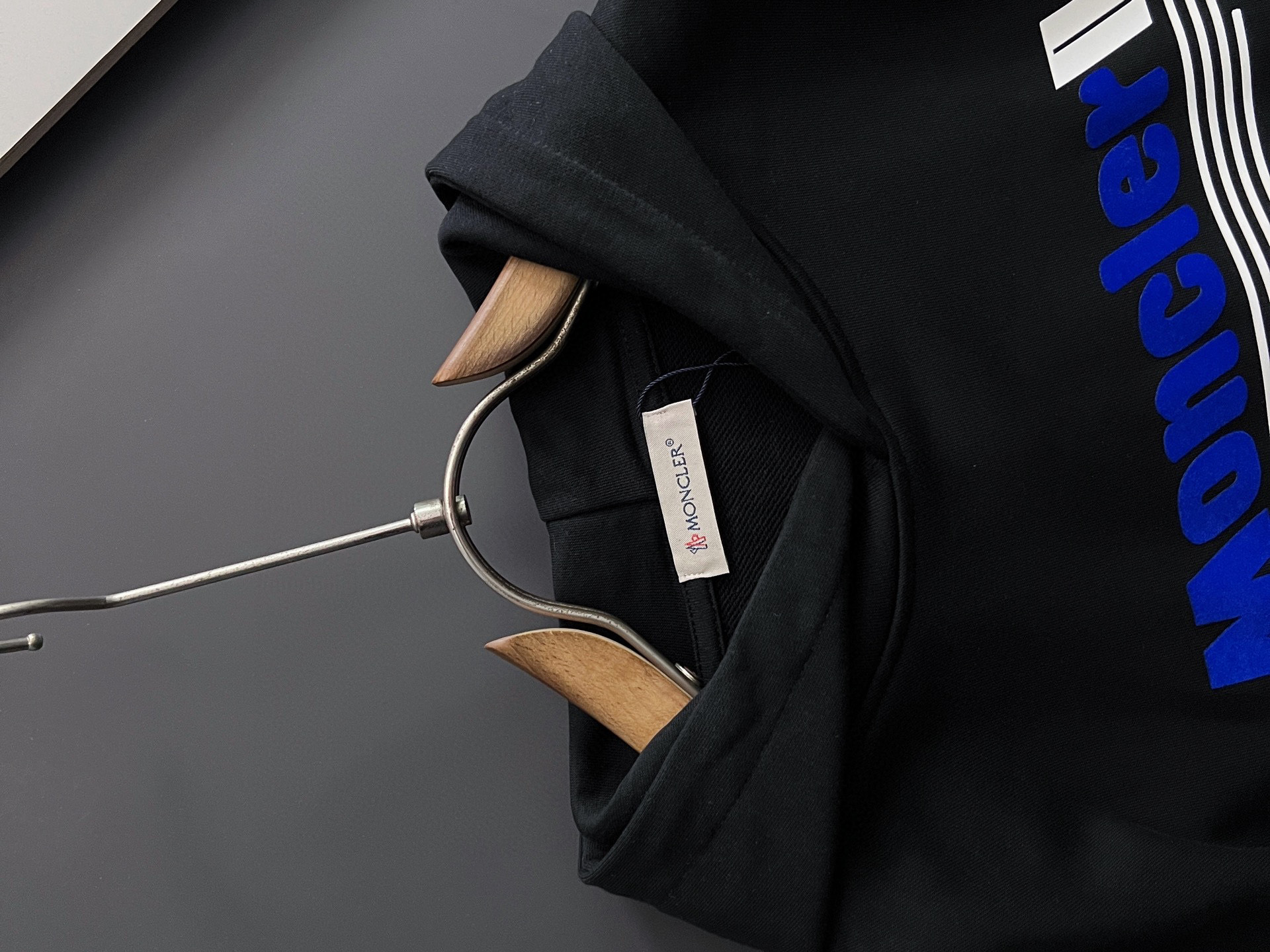 ）Moncle*🌟最高版｜独家 高端定制。 15年专业卫衣，无论是面料上还是版型上都是完美越级，精美工艺