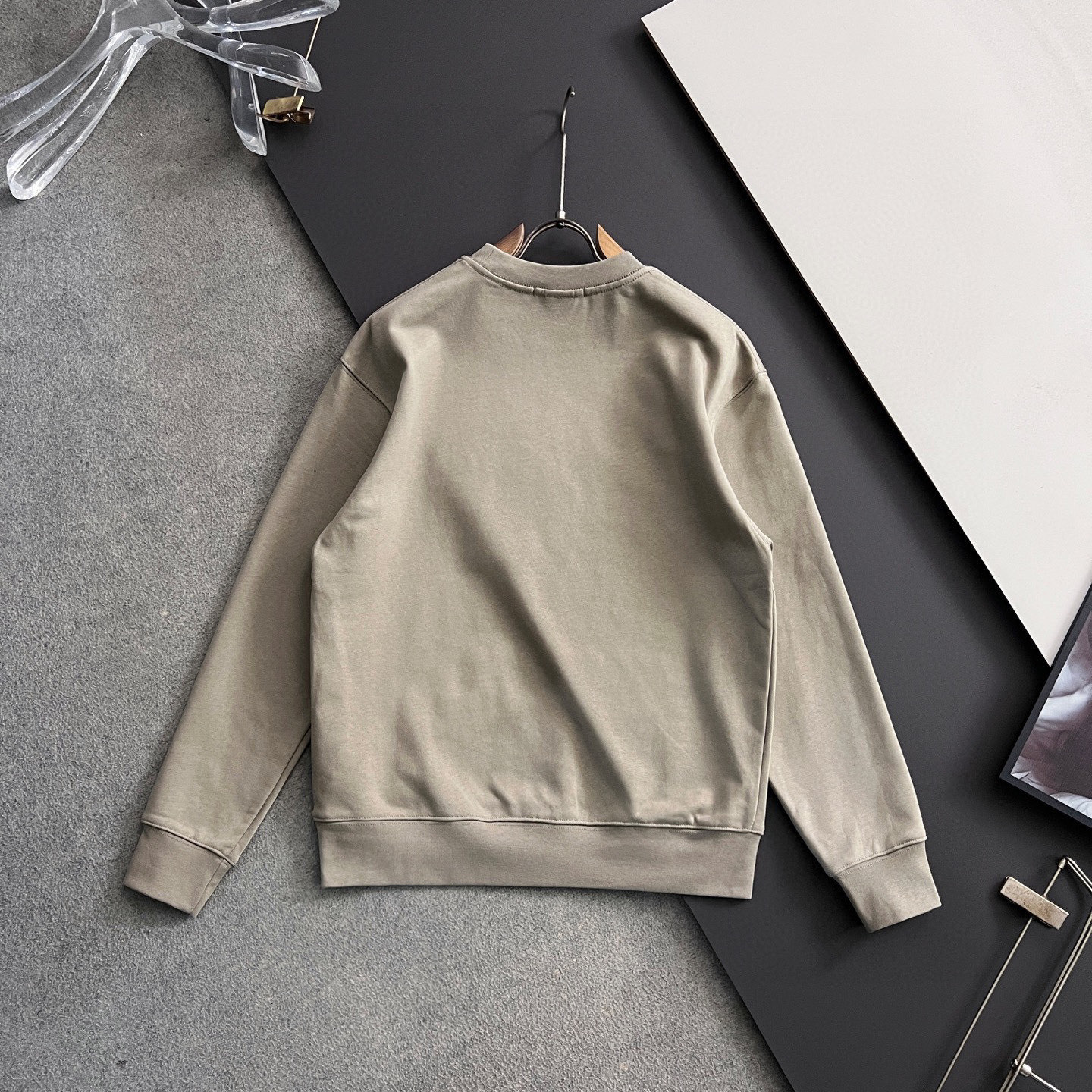 ）Fend*🌟最高版｜独家 高端定制。 15年专业卫衣，无论是面料上还是版型上都是完美越级，精美工艺圆领