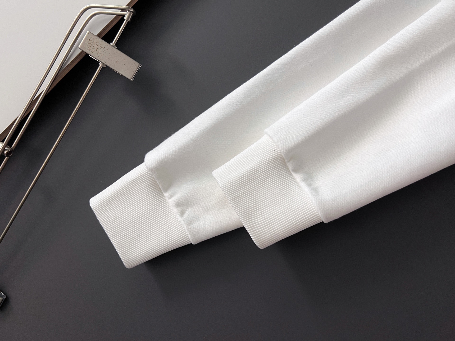 ）Moncle*🌟最高版｜独家 高端定制。 15年专业卫衣，无论是面料上还是版型上都是完美越级，精美工艺