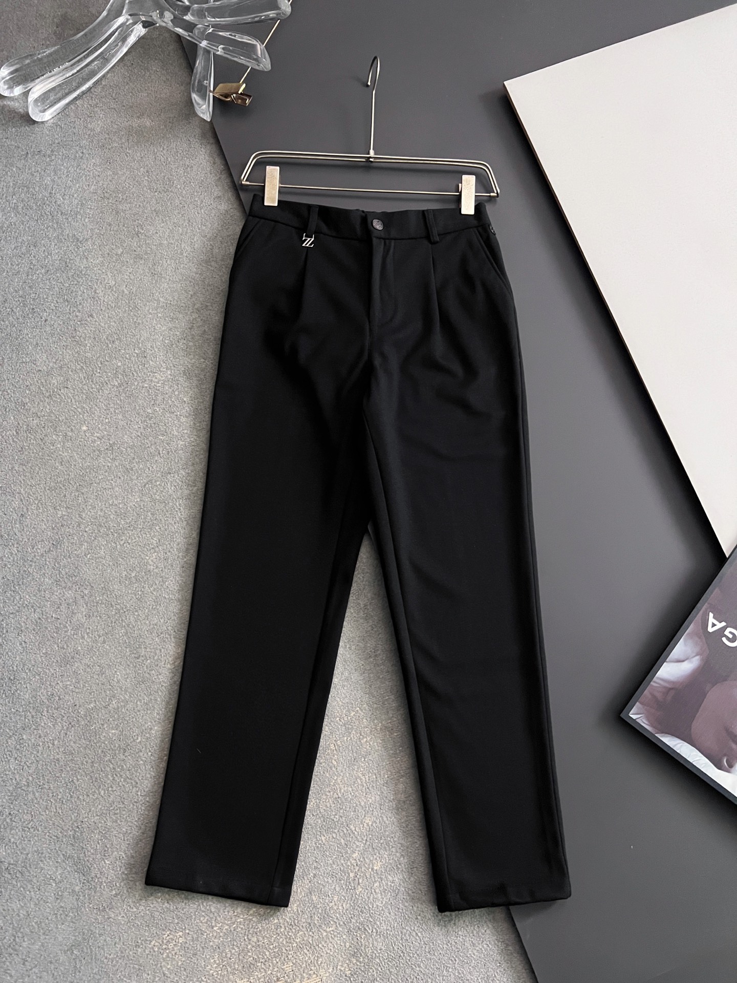 Zegn*、2025最新特定改制羊绒男士休闲西裤# 此款无疑是最精致最高级的存在!非常显气质的一款西装裤