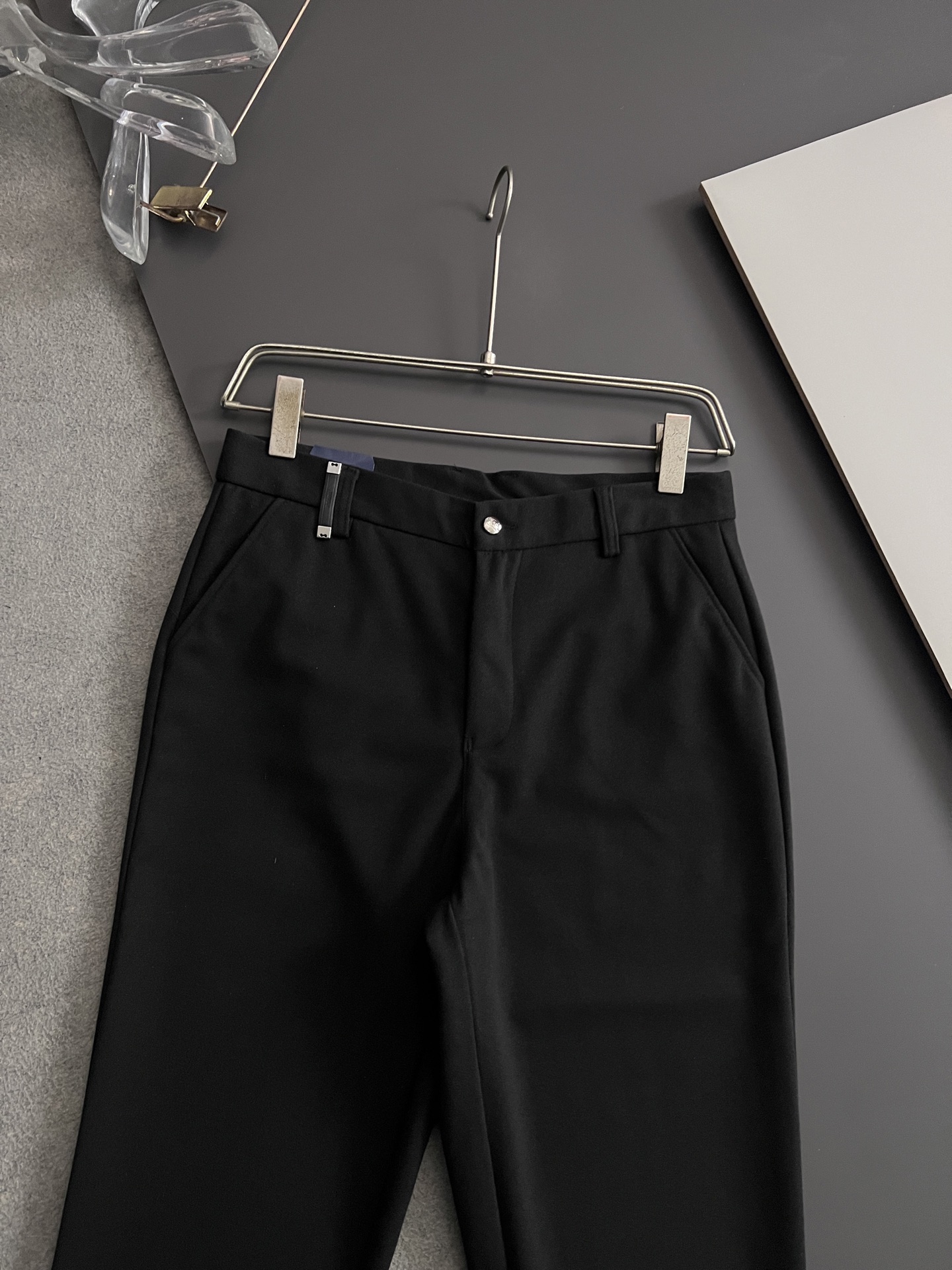 Prad*、2025最新特定改制羊绒男士休闲西裤# 此款无疑是最精致最高级的存在!非常显气质的一款西装裤