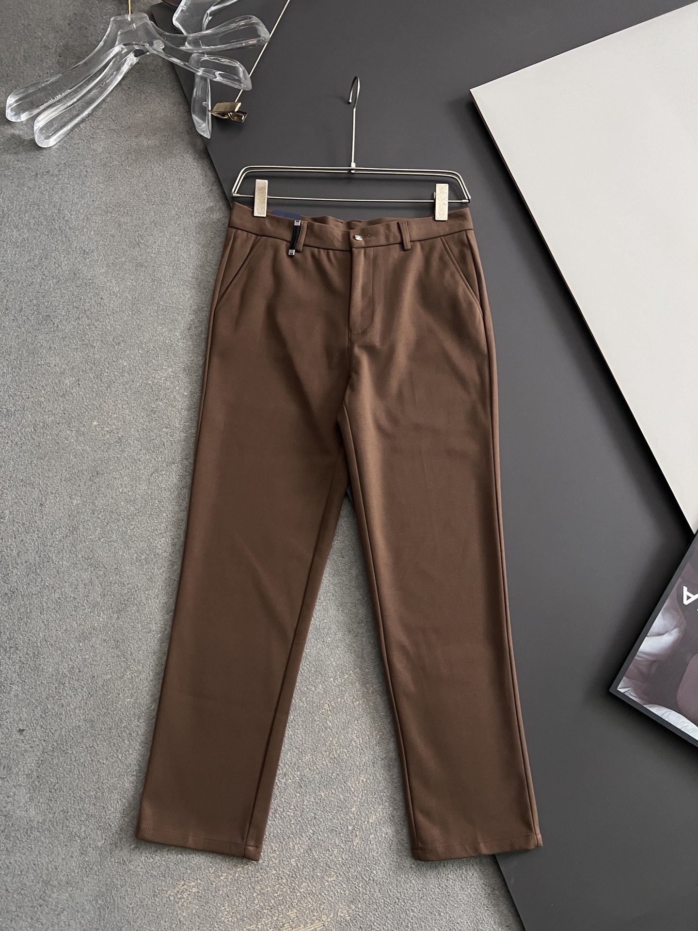 Prad*、2025最新特定改制羊绒男士休闲西裤# 此款无疑是最精致最高级的存在!非常显气质的一款西装裤