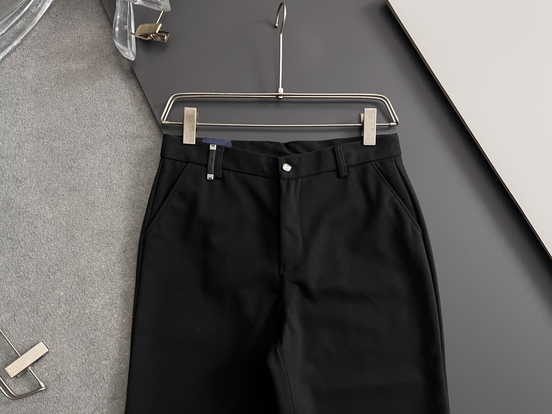 Prad*、2025最新特定改制羊绒男士休闲西裤# 此款无疑是最精致最高级的存在!非常显气质的一款西装裤