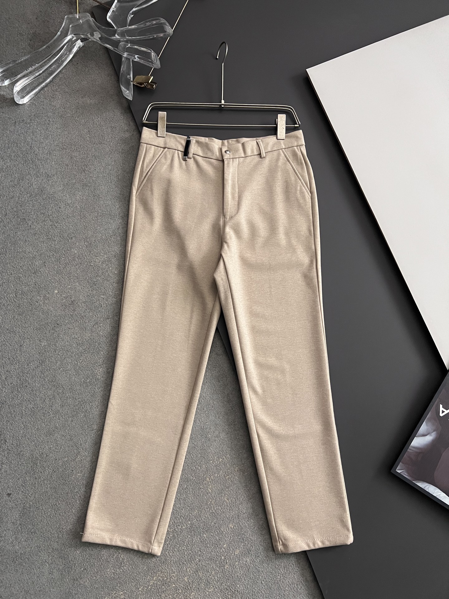 Prad*、2025最新特定改制羊绒男士休闲西裤# 此款无疑是最精致最高级的存在!非常显气质的一款西装裤