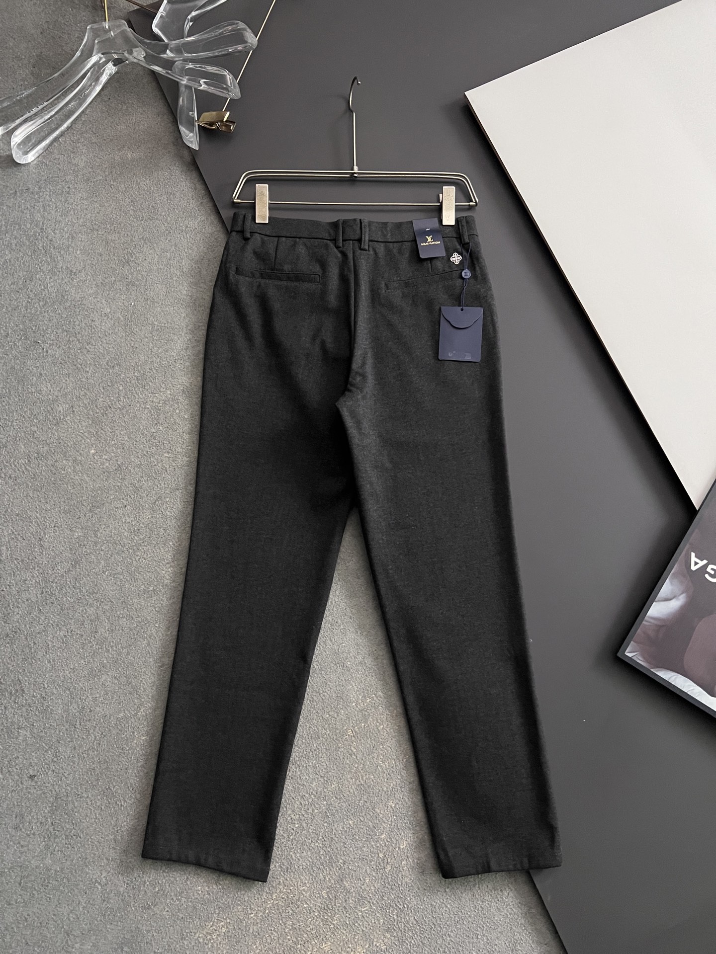 1V*、2025最新特定改制羊绒男士休闲西裤# 此款无疑是最精致最高级的存在!非常显气质的一款西装裤，也