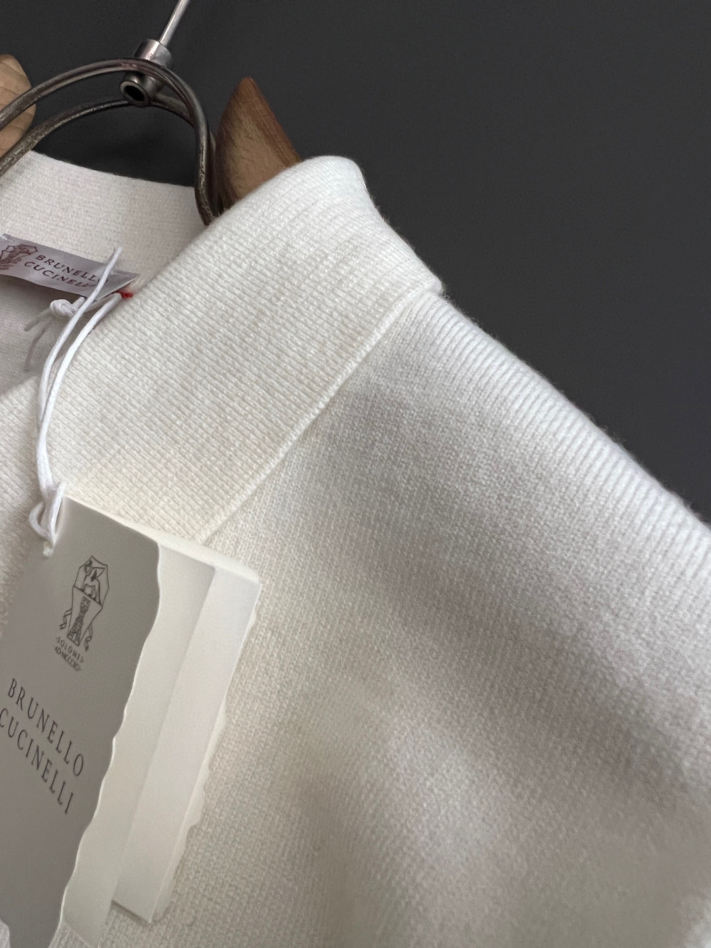 🌾BC*·🌟25FW秋冬打底翻领毛衣！高品质意大利进口面料，高密度针织，百搭毛衣，内搭衬衫都帅气十足！L