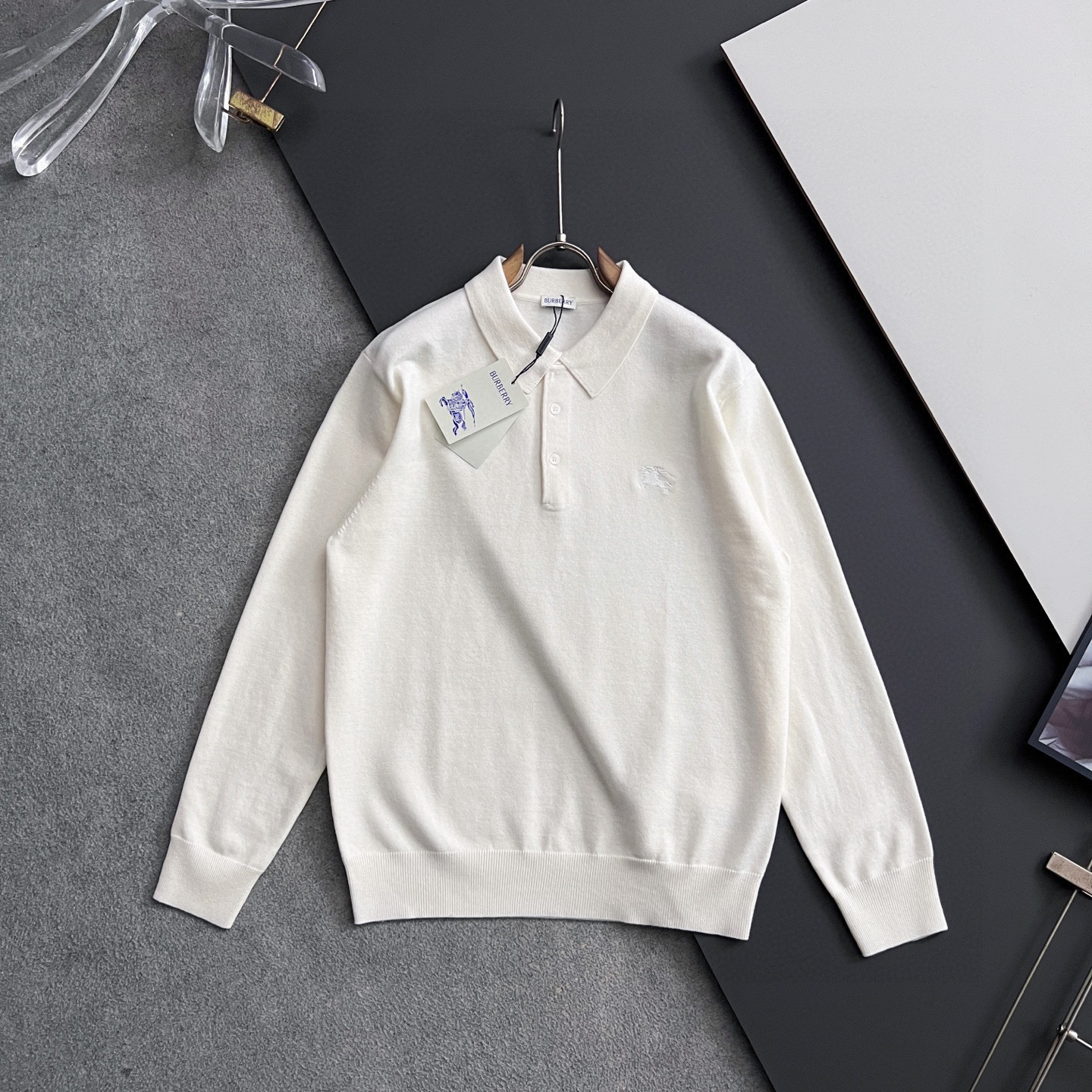 🌾Bur*·🌟25FW秋冬打底翻领毛衣！高品质意大利进口面料，高密度针织，百搭毛衣，内搭衬衫都帅气十足！