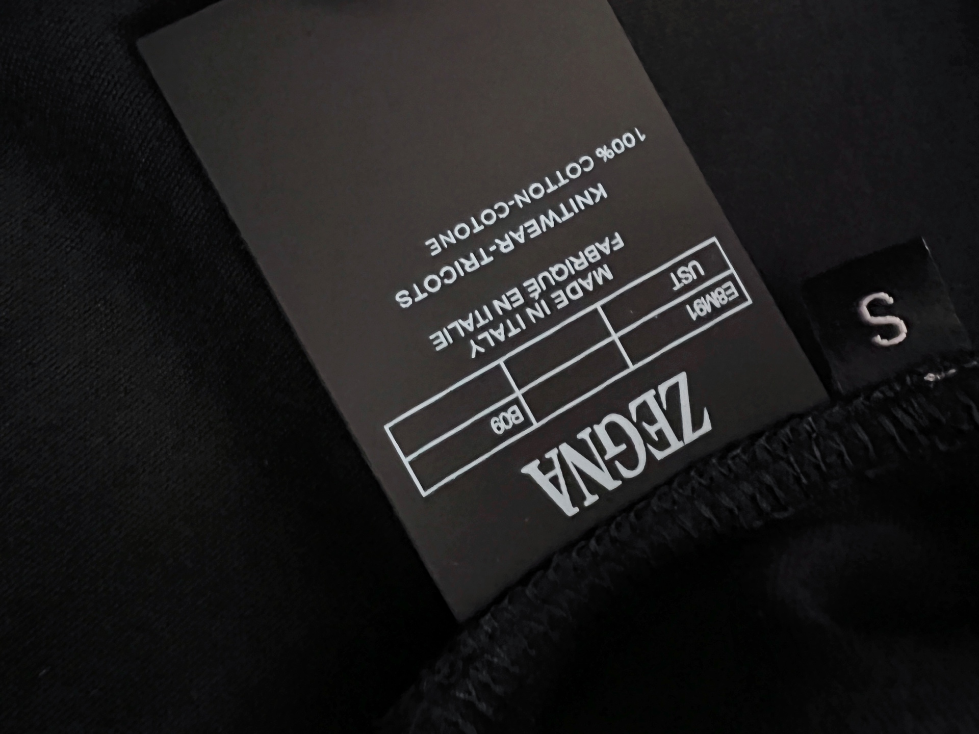 🌾Zegn*、双股丝光绝佳高品质进口牛奶丝T恤，渠道正品进口，定制丝光、特级面料，亲肤性绝佳，细节极致完