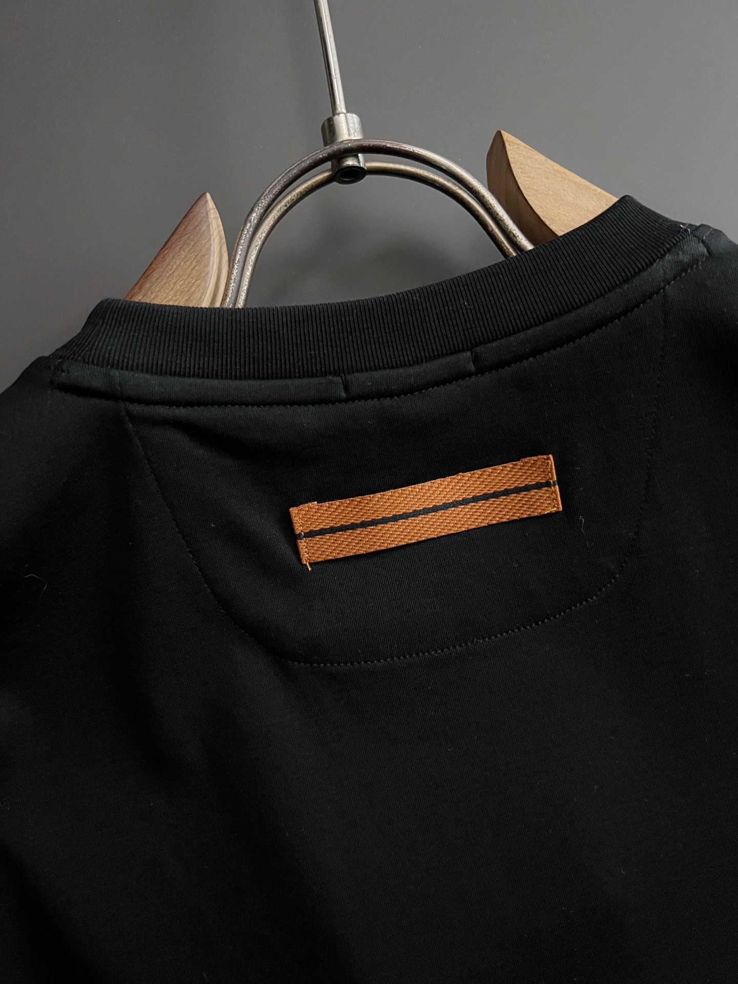 🌾Zegn*、双股丝光绝佳高品质进口牛奶丝T恤，渠道正品进口，定制丝光、特级面料，亲肤性绝佳，细节极致完