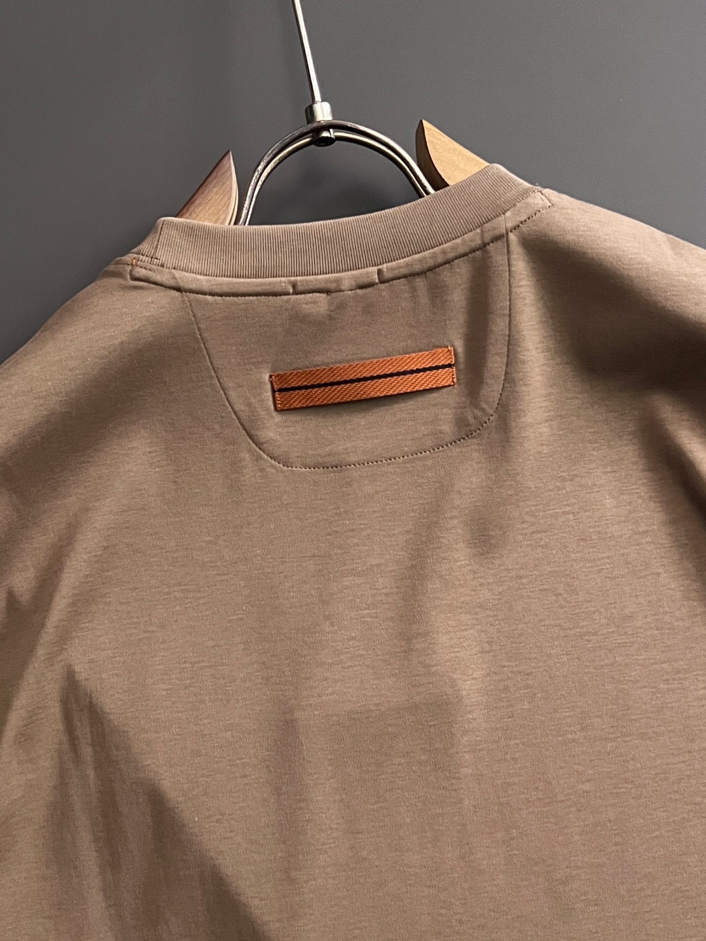 🌾Zegn*、双股丝光绝佳高品质进口牛奶丝T恤，渠道正品进口，定制丝光、特级面料，亲肤性绝佳，细节极致完