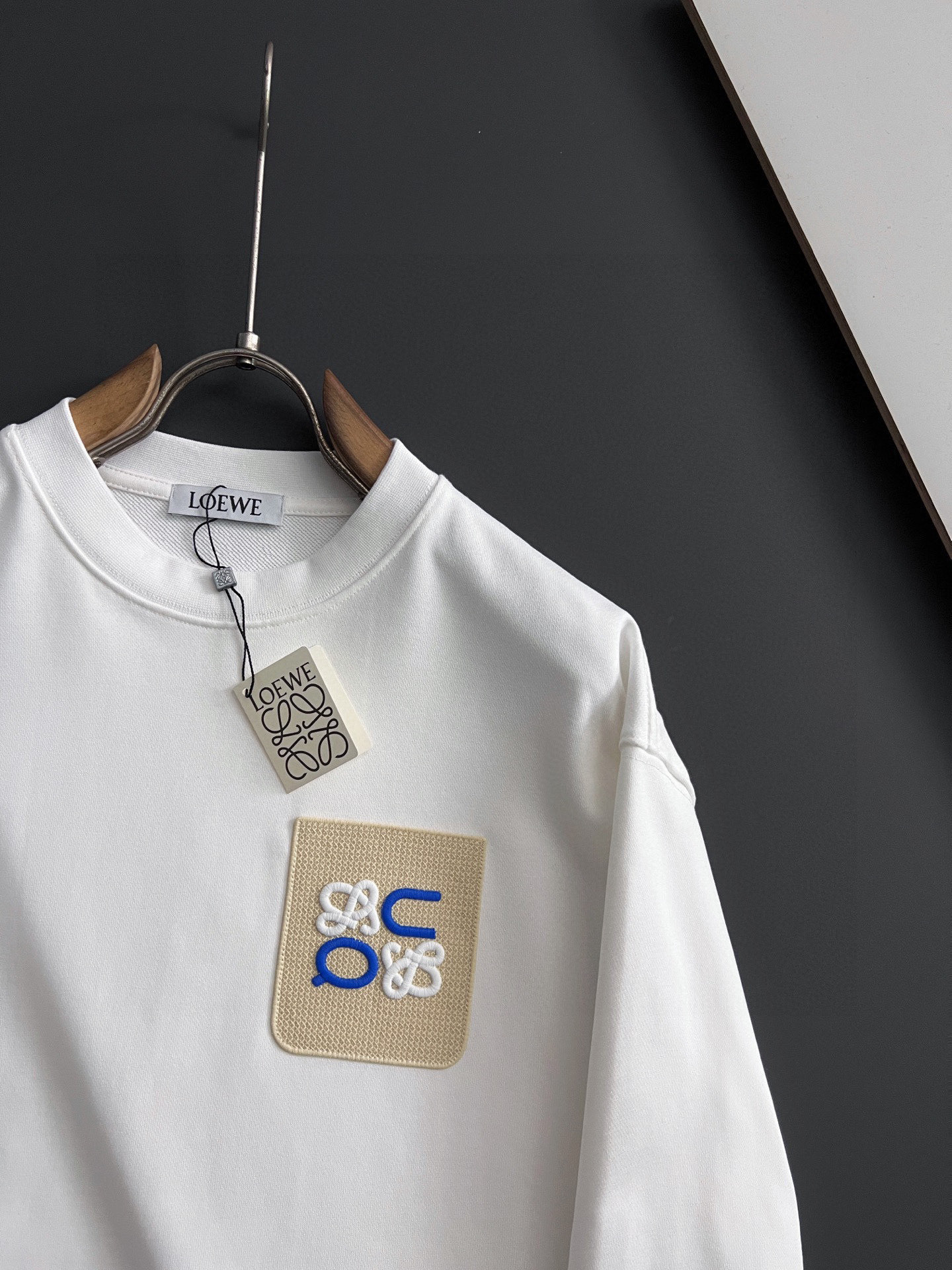 🌾Loe*🌟最高版｜独家 高端定制。 15年专业卫衣，无论是面料上还是版型上都是完美越级，精美工艺圆领款