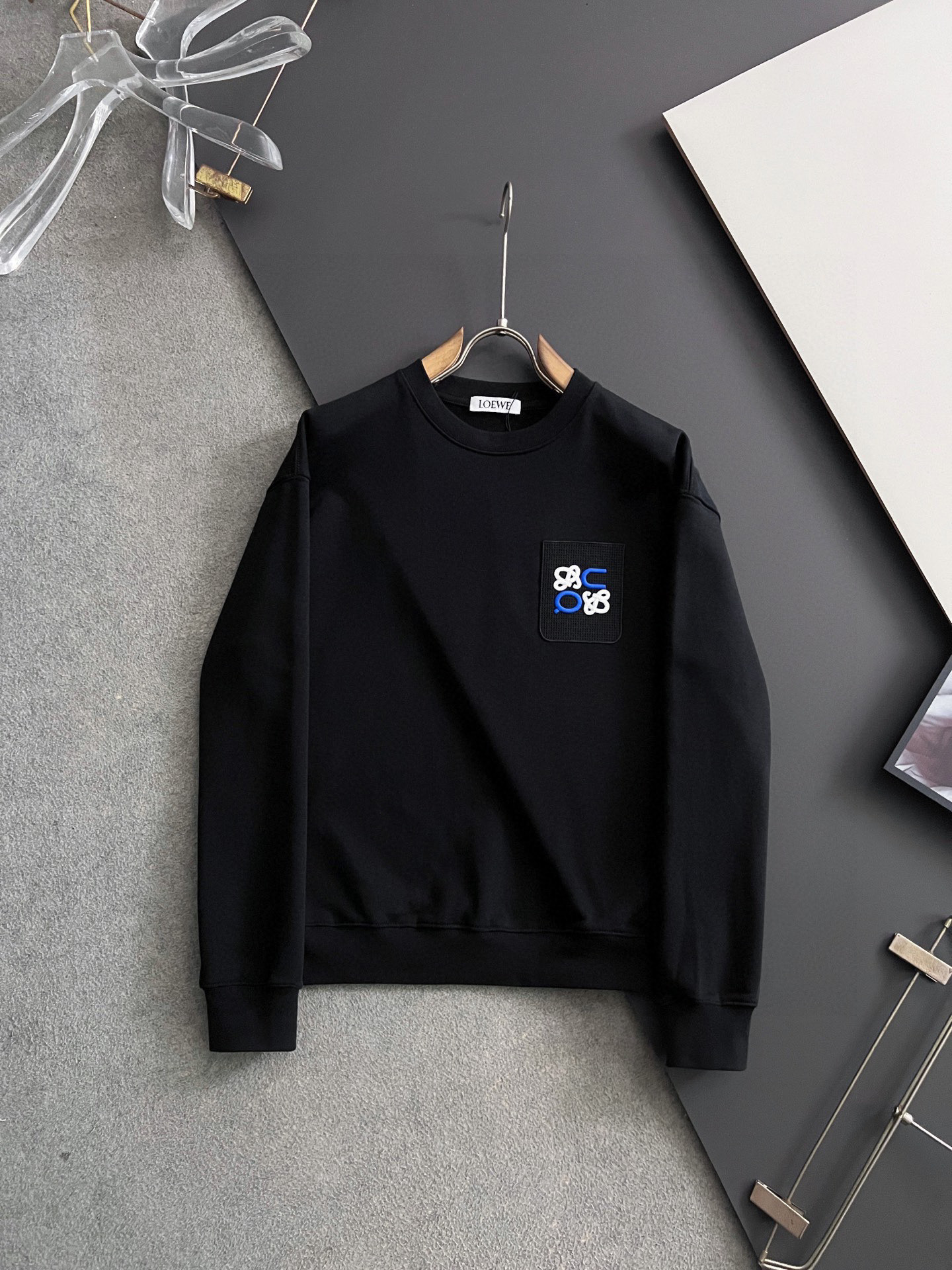 🌾Loe*🌟最高版｜独家 高端定制。 15年专业卫衣，无论是面料上还是版型上都是完美越级，精美工艺圆领款