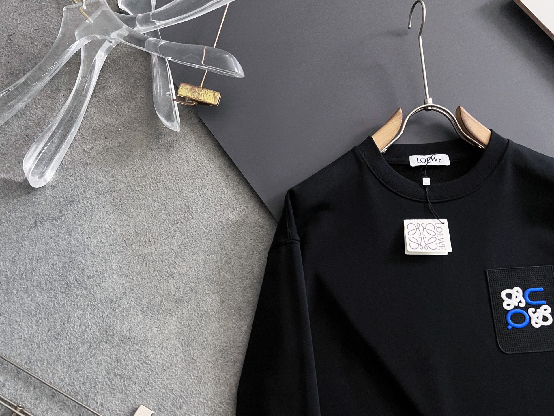 🌾Loe*🌟最高版｜独家 高端定制。 15年专业卫衣，无论是面料上还是版型上都是完美越级，精美工艺圆领款