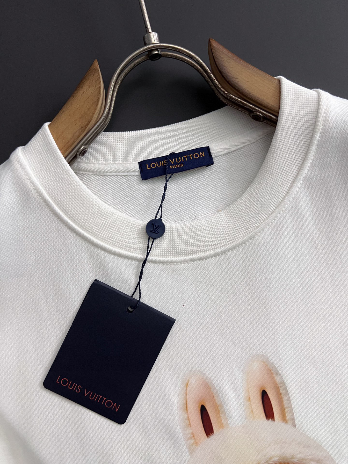 🌾1V*🌟最高版｜独家 高端定制。 15年专业卫衣，无论是面料上还是版型上都是完美越级，精美工艺圆领款，