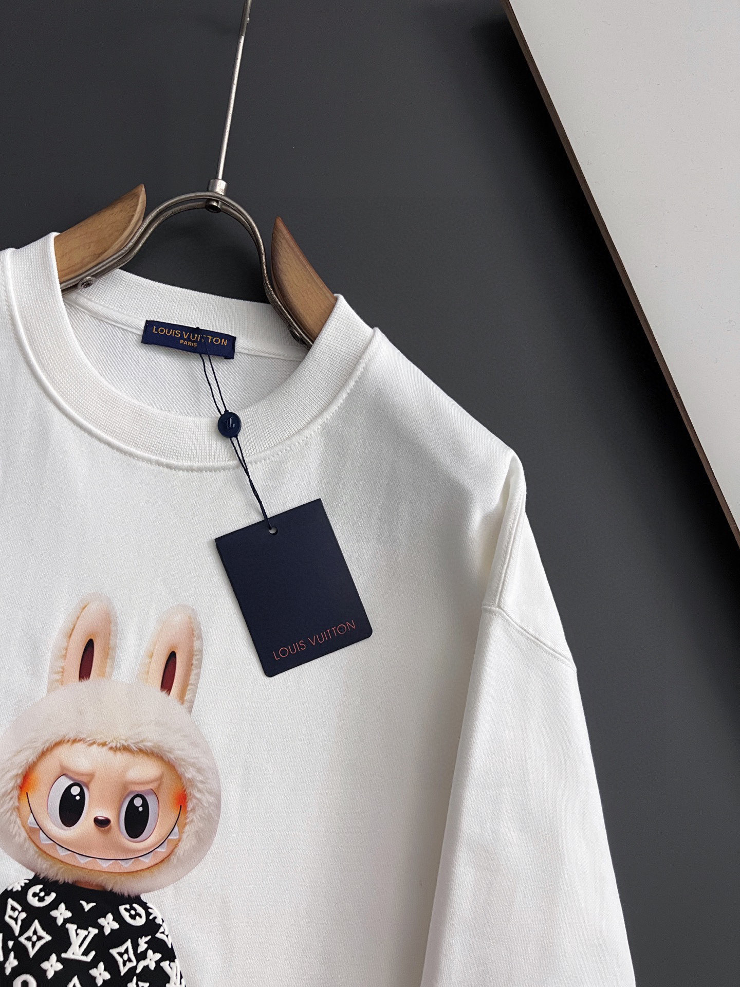 🌾1V*🌟最高版｜独家 高端定制。 15年专业卫衣，无论是面料上还是版型上都是完美越级，精美工艺圆领款，