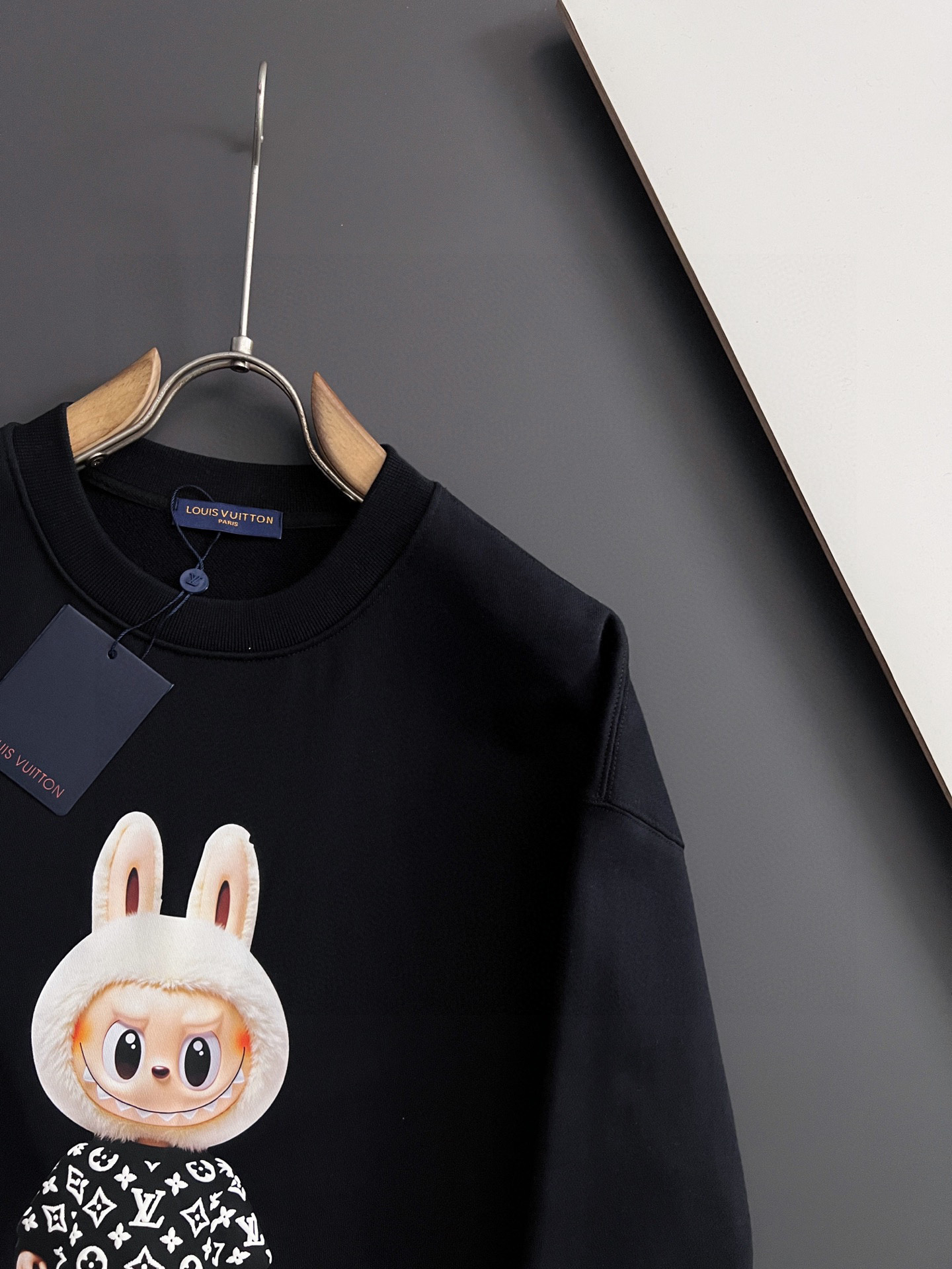 🌾1V*🌟最高版｜独家 高端定制。 15年专业卫衣，无论是面料上还是版型上都是完美越级，精美工艺圆领款，