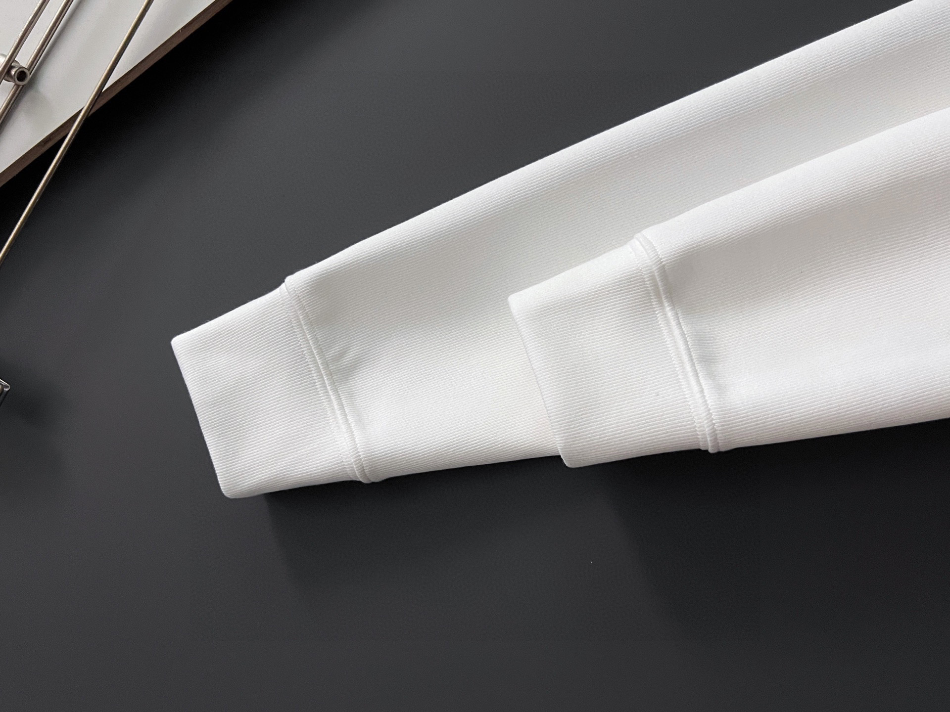 🌾Gucc*·独家🌟高端定制，休闲连帽款卫衣，独家定制纯棉410克新氧棉、科技面料，定制原版螺纹，档次极