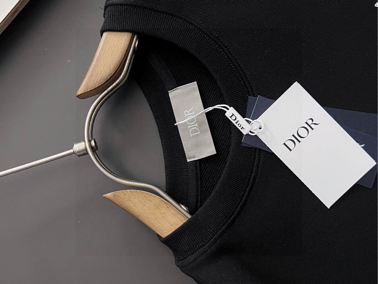 🌾CD*🌟｜独家 高端定制。 15年专业卫衣，无论是面料上还是版型上都是完美越级，精美工艺圆领款，独家特