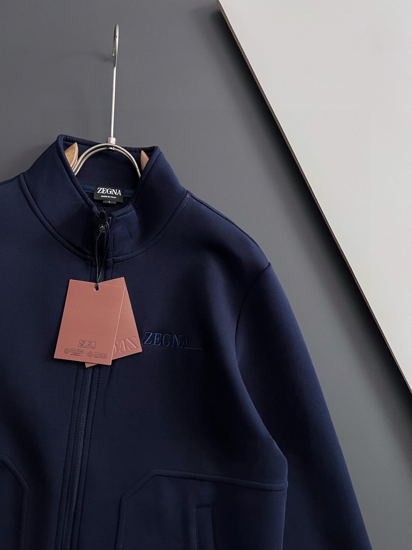 🌾套装Zegn*🌟｜独家定制进口空气层秋季轻商务休闲套装（穿上去还不臃肿） 不缩水，无尘，黑色洗后不泛白