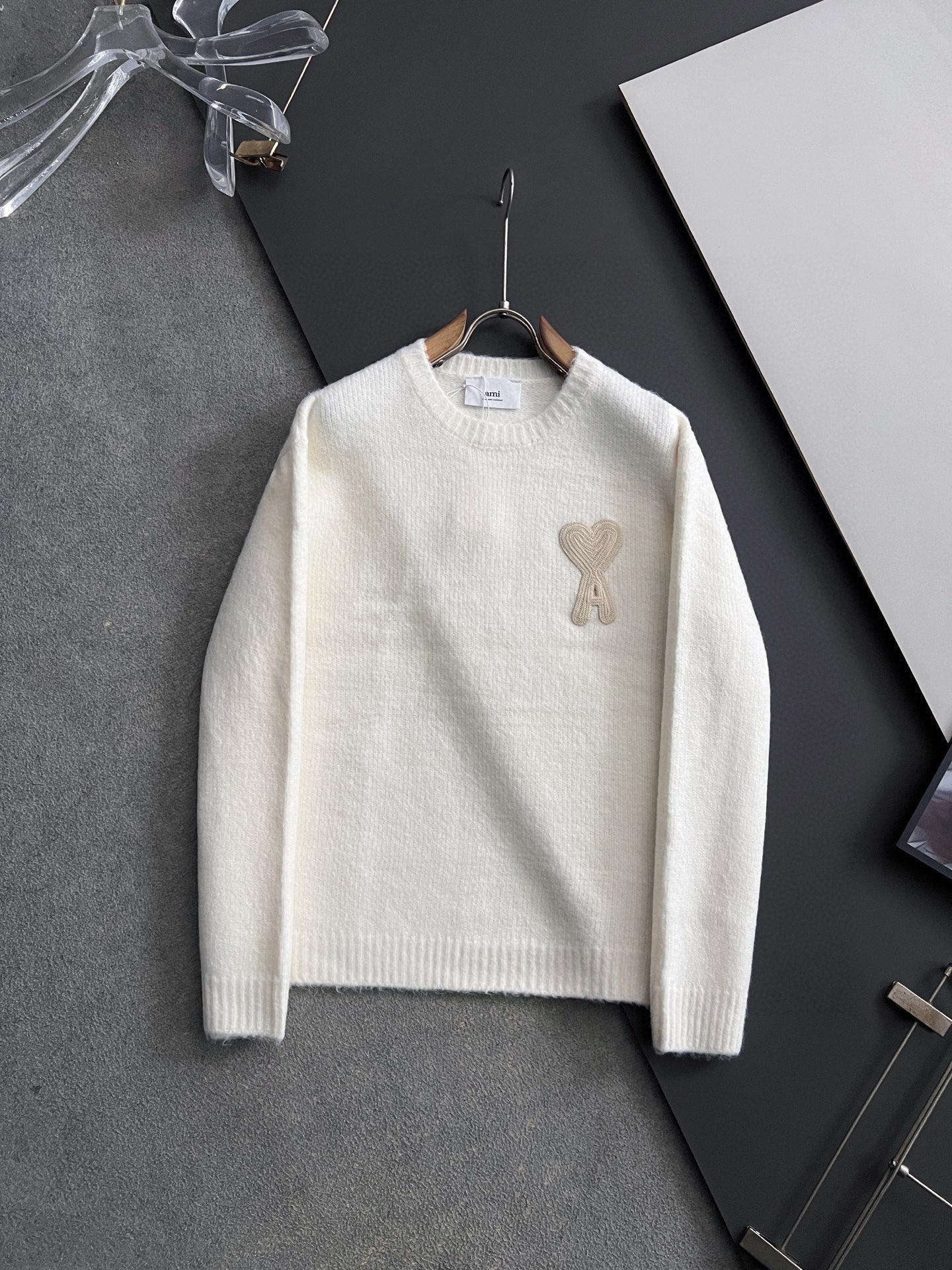 _djc9svZYhrss293FaEXGou-qo6ZDetLJuE3LwLQ