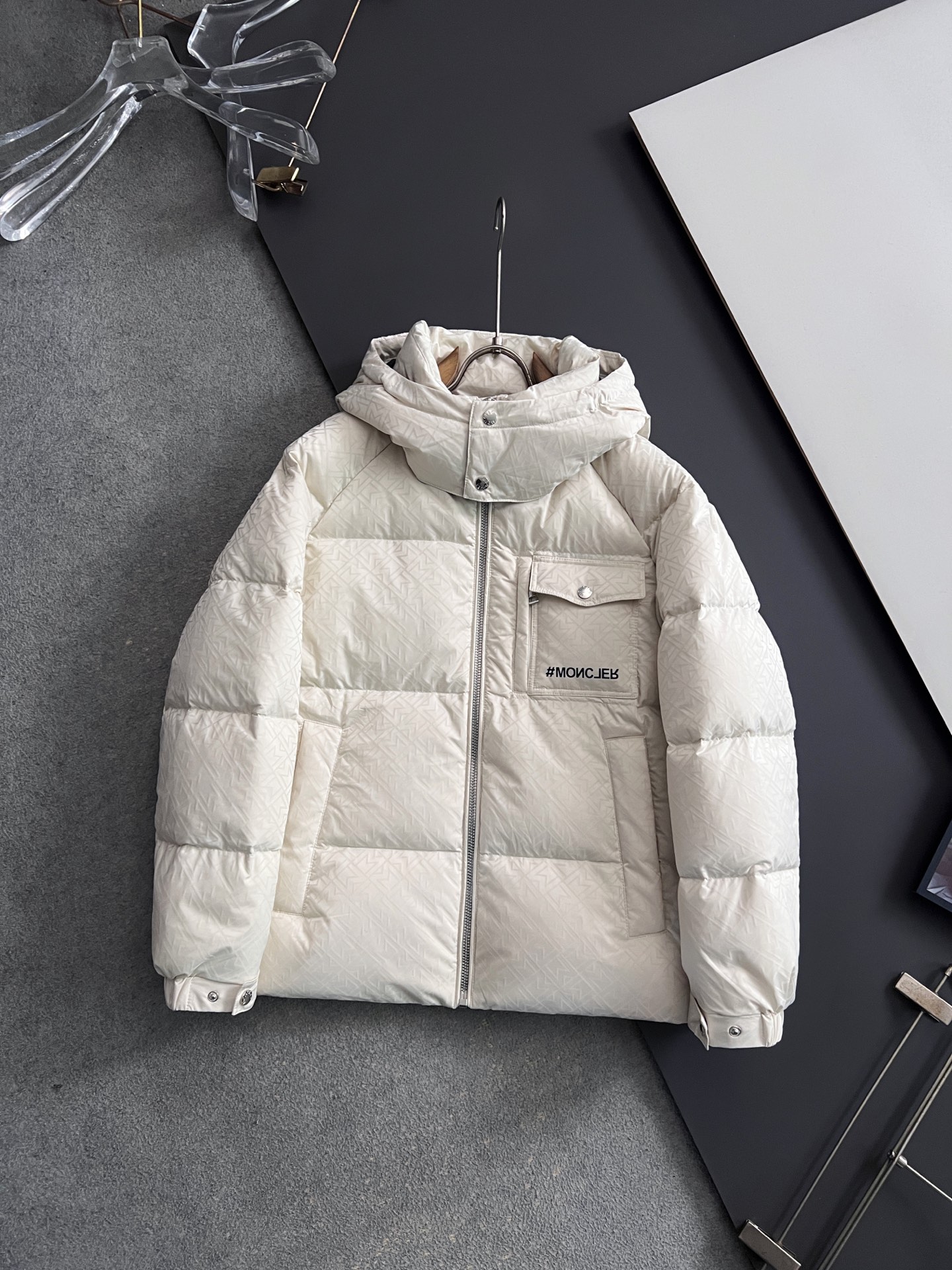 _d959sJmLmD2vIV86iYbui0FDIFrvH7OBX1BRiNQ