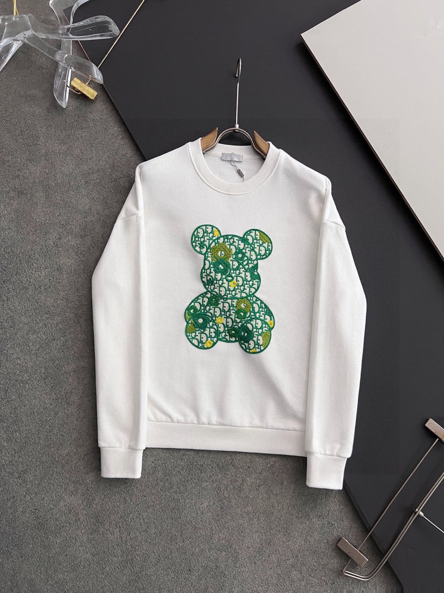 _djr9skIENJvUXTOfq3RLh53lXp_YiTi-wv9X7uA