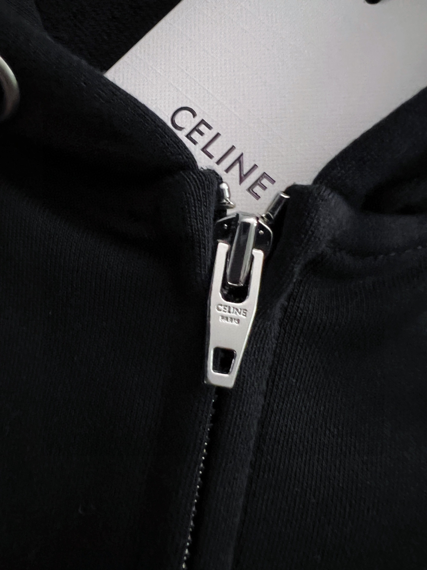 ）Cel*🌟春款拉链连帽卫衣外套独家定染中克重科技平纹针织面料，区别市场通货颜色‼校服风减龄气息～松弛少