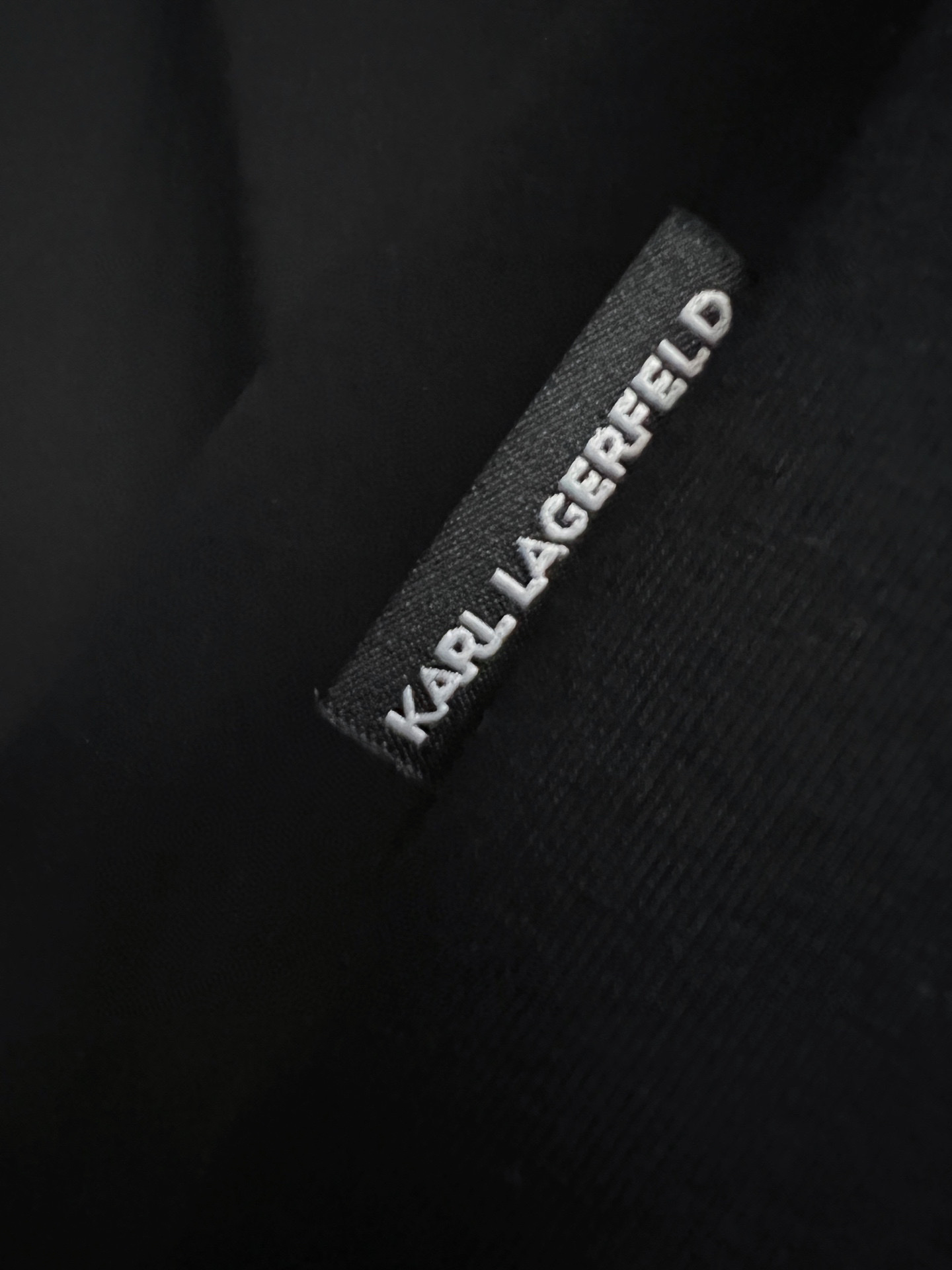 ）Karl*2026独家·新品T恤！美国杜邦公司所罗纳面料黑科技）爆款现货春夏短袖，简约基础衣橱神器， 